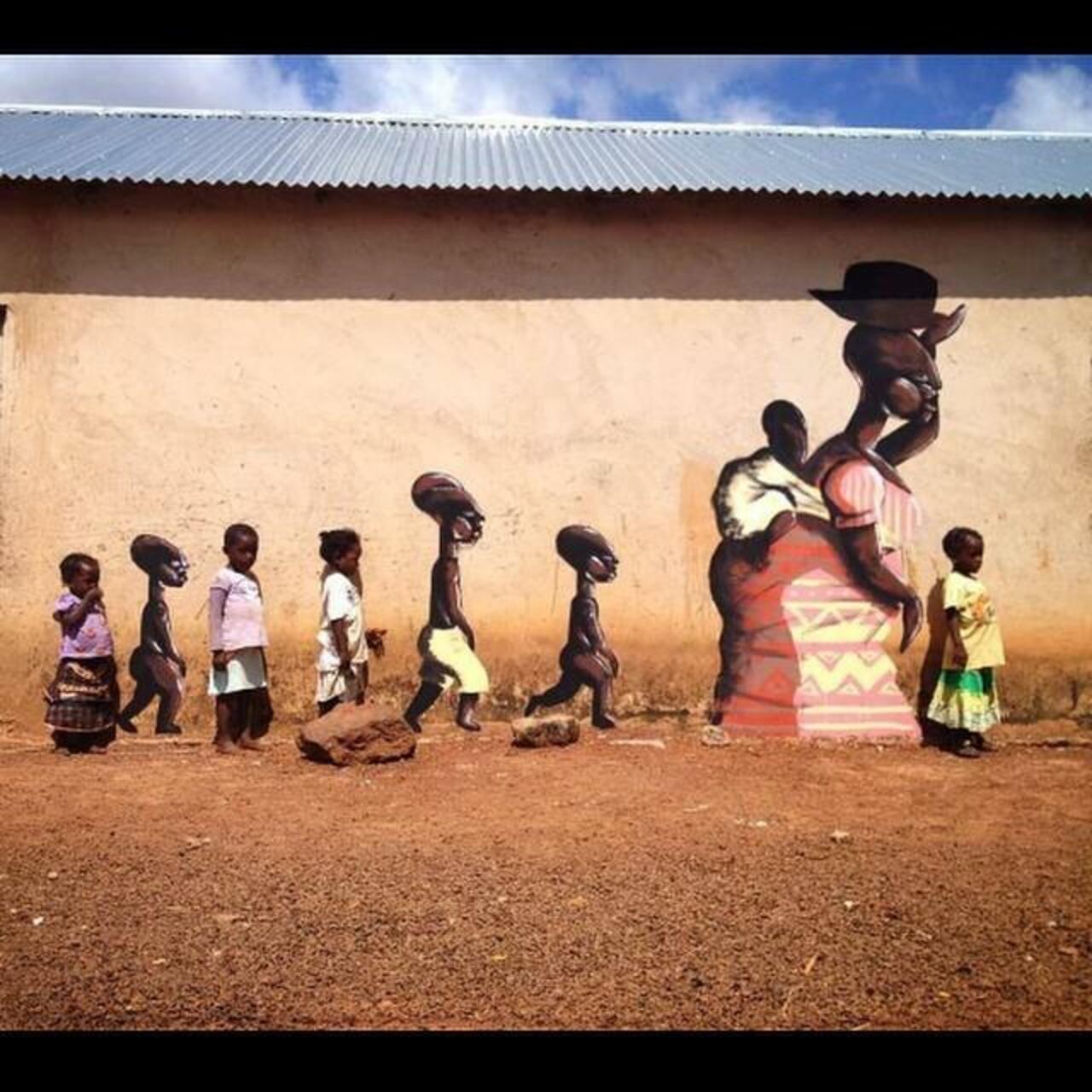 RT @hashtag_ghana: Alexandre Keto! - Yendi, Ghana. #alexandreketo #yendi #ghana #graffiti #streetart #urban... http://bit.ly/1zfzYsS http://t.co/DWZDGFbNyM