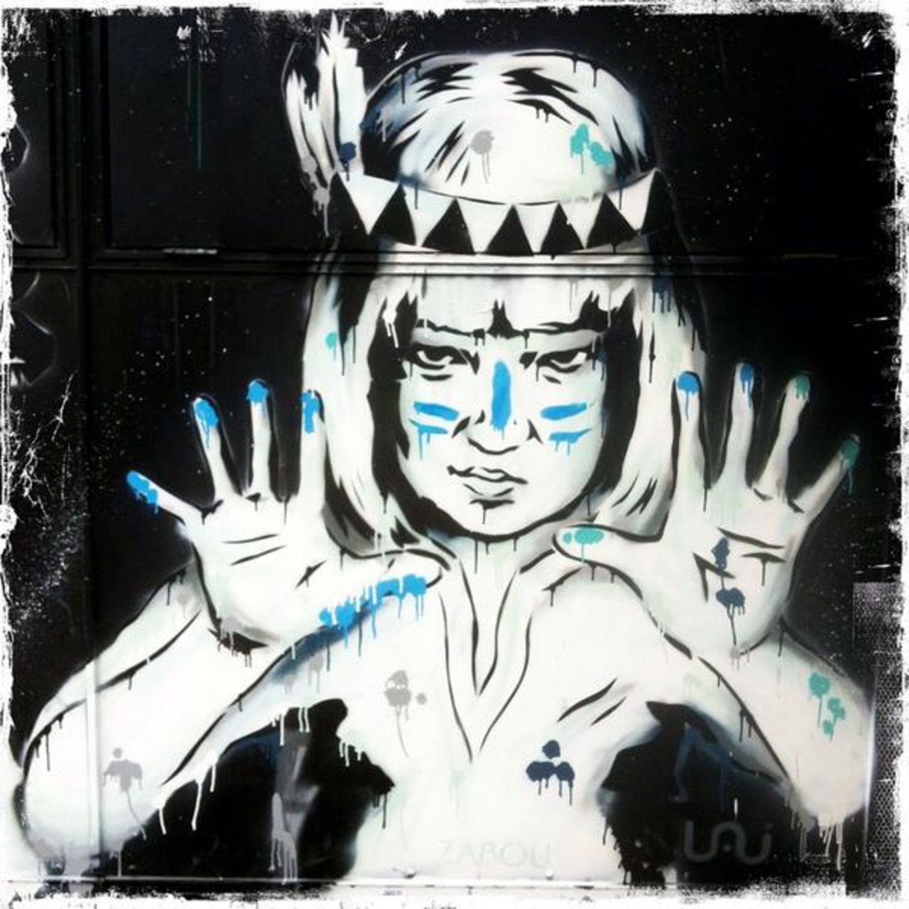 RT @EastsideLondon: Great art for everyone on Hackney Road!

#art #streetart #graffiti #design #hackney #london http://t.co/gMcqGdQiwg