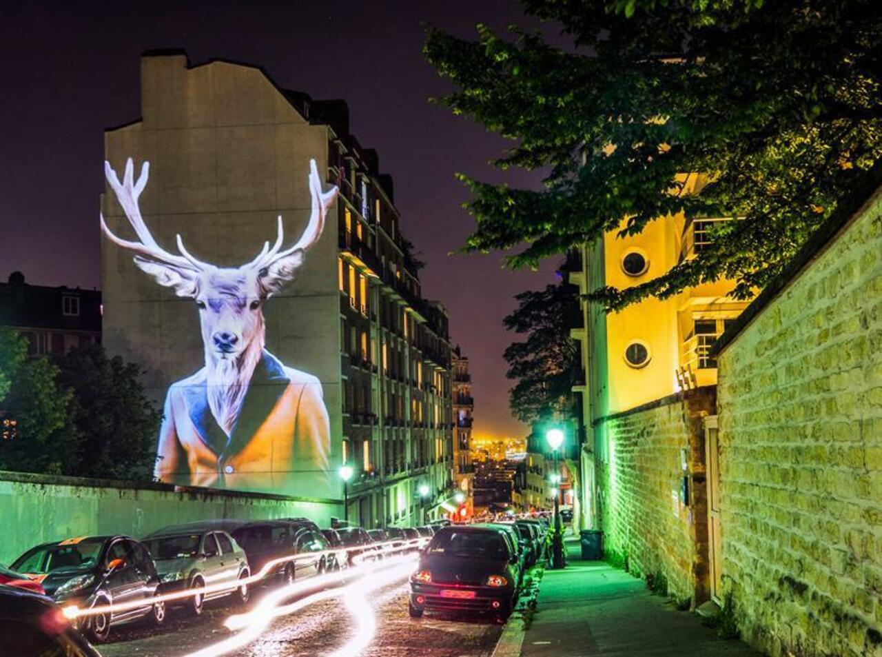 RT @richardbanfa: #streetart #paris #switch #bedifferent #graffiti #arte #art http://t.co/V8YQju5WR2