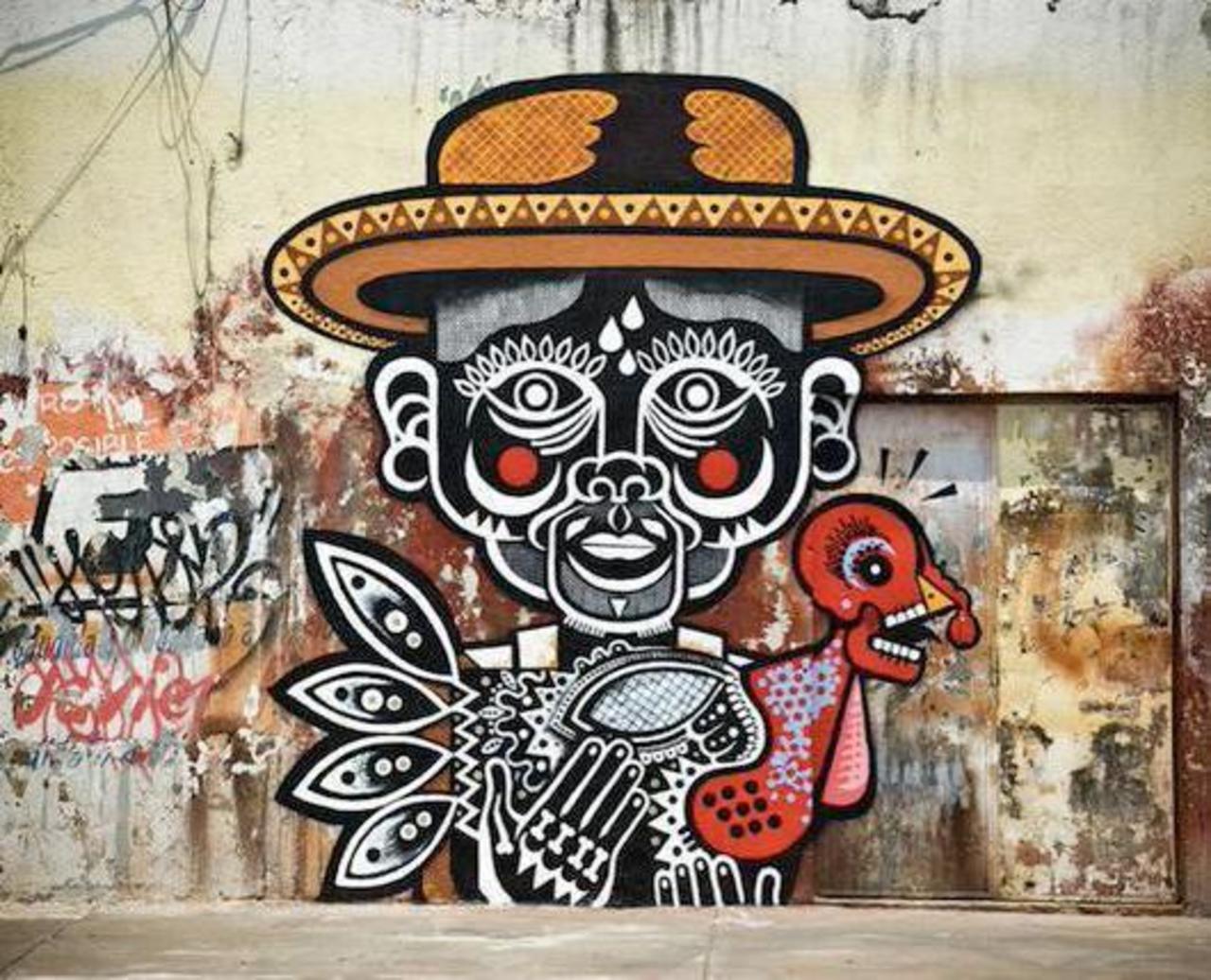 RT @richardbanfa: #Streetart by #neuzz in #mexico #switch #bedifferent #graffiti #arte #art http://t.co/5JQgUcjTAL