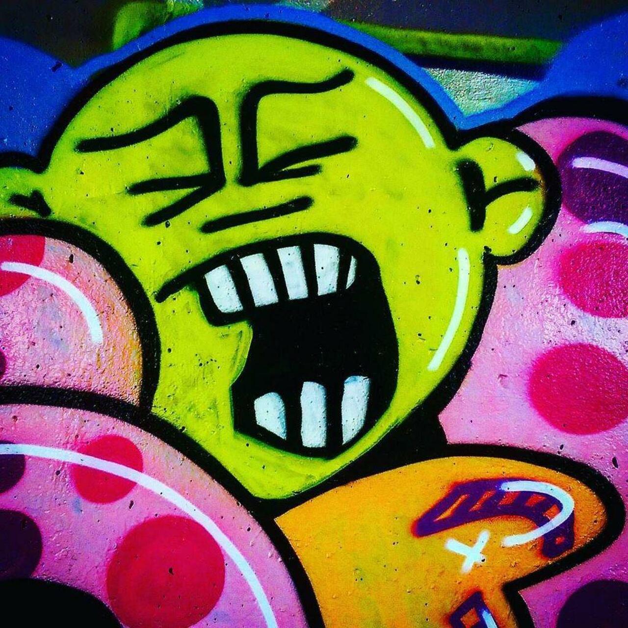 West London street art #streetart #streetartlondon #art #graffiti #colour #artlondon #nottinghill #paddington #maid… http://t.co/7x1BMfdCYw