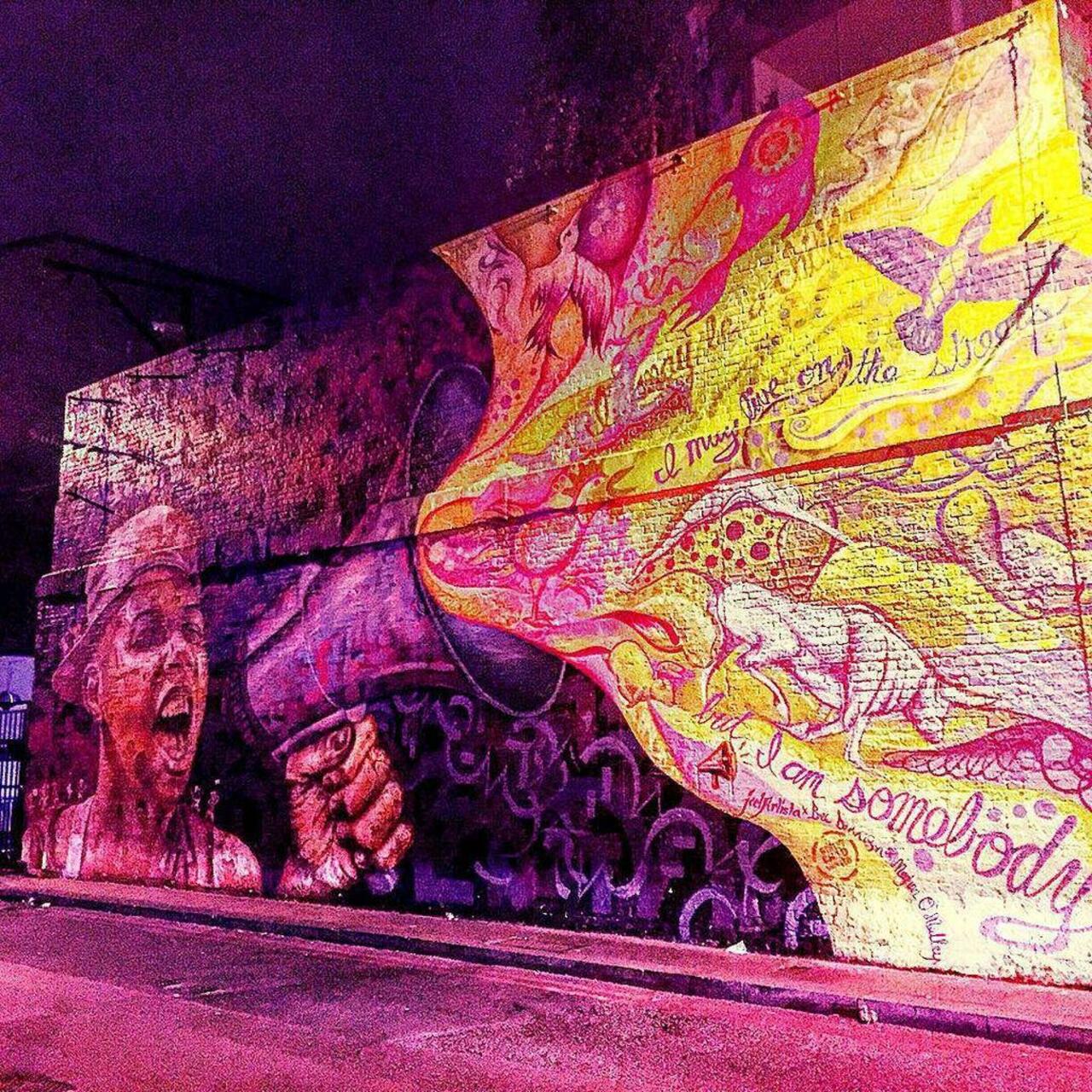 I am somebody #artwall #streetart #streetlondon #street #london #londoncity #urbanart #streetartlondon #graffiti #g… http://t.co/S48sp4Z0lP