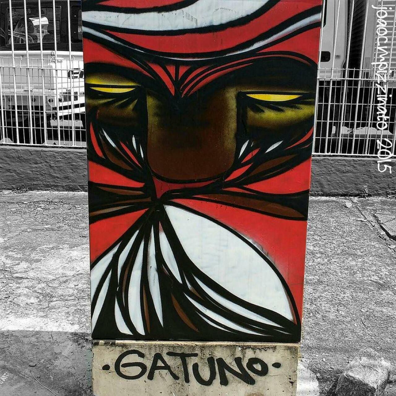 RT @artpushr: via #joaocmpizzinato "http://bit.ly/1RoxeCB" #graffiti #streetart http://t.co/re3nPhZGyQ