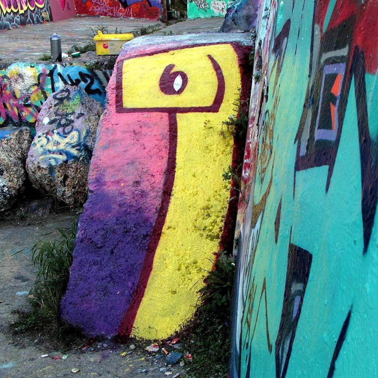 By @seeds_one 
#streetart #Graffiti #dsb_graff #tv_streetart #markfieldpark #londonstreetart #streetartlondon #graf… http://t.co/xSkQK6NdoP