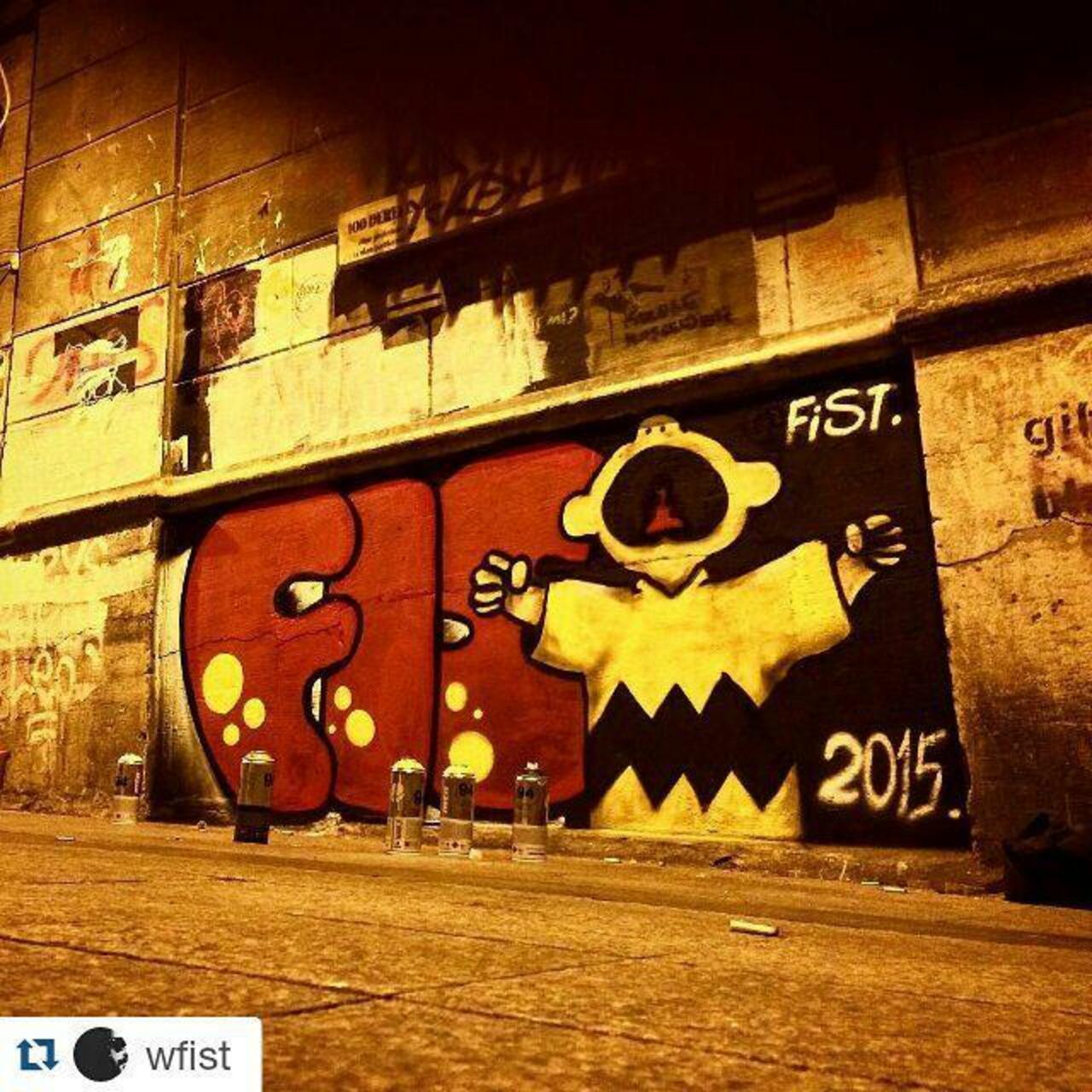 #Repost @wfist with @repostapp
・・・
rebellious charlie brown  | #charliebrown #snoopy #graffiti #streetart #istanbu… http://t.co/L3ZrsTYbJ3