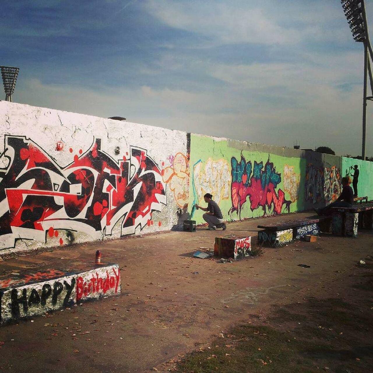 RT @artpushr: via #andy_hearty "http://bit.ly/1VA7aF0" #graffiti #streetart http://t.co/5RBE2J9DiK