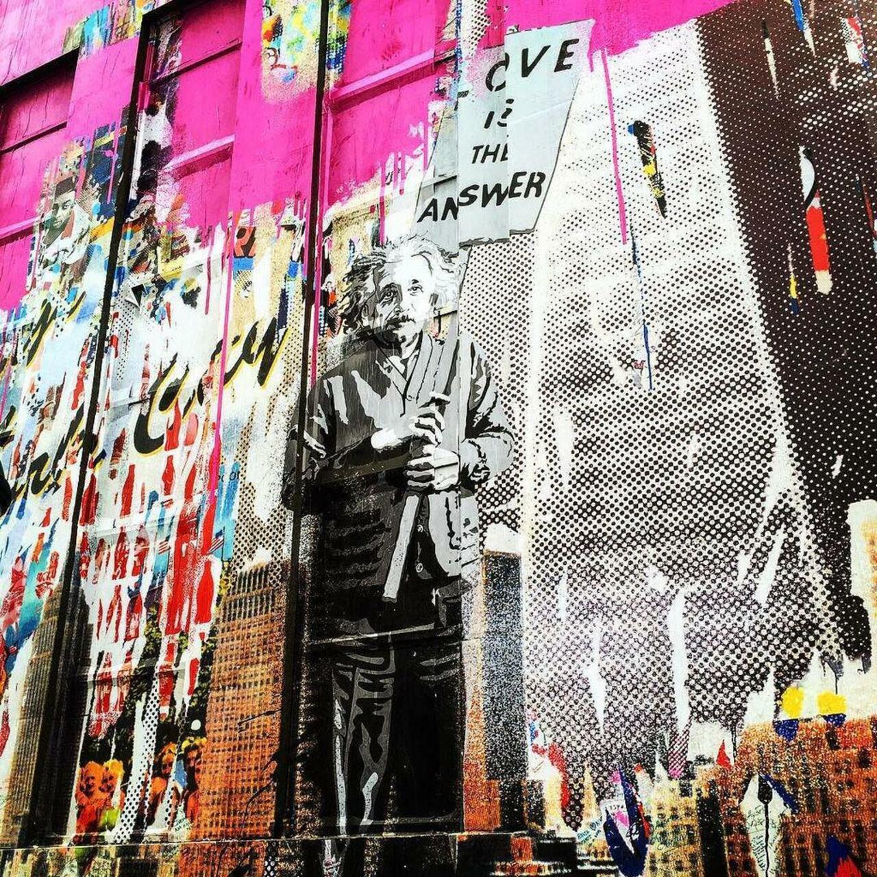 #love is the answer #graffiti in #manhatten #newyork #streetart #street #streetphotography… http://ift.tt/1NgnOKS http://t.co/ltTCc3ZvZ5