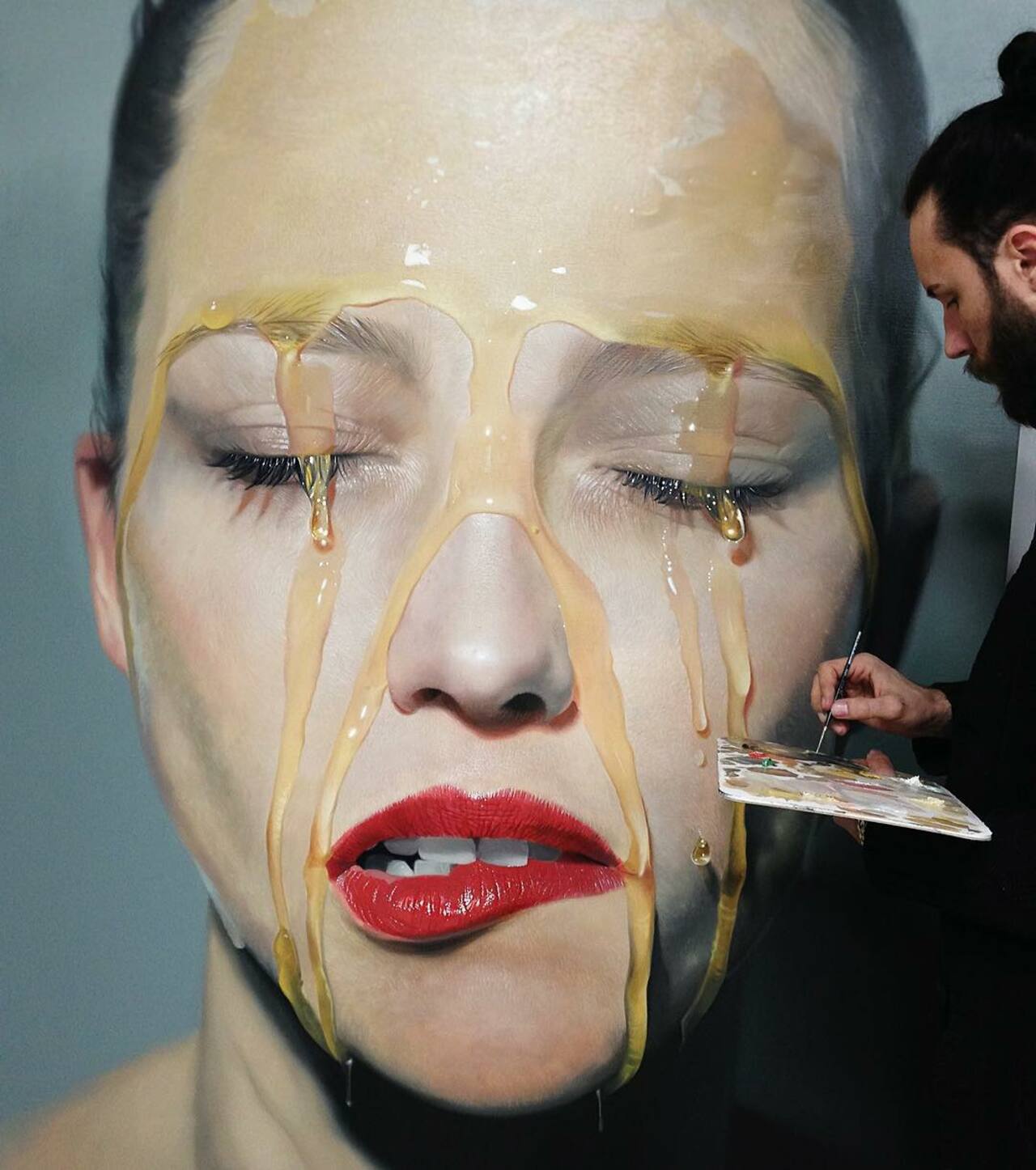 The incredible work of Mike Dargas from Germany. #StreetArt #Graffiti #Mural http://t.co/Q2Tof2W57Z
