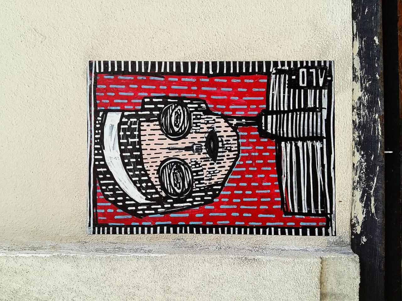 Street Art by alo_art in #Paris http://www.urbacolors.com #art #mural #graffiti #streetart http://t.co/chvxIsbo5G