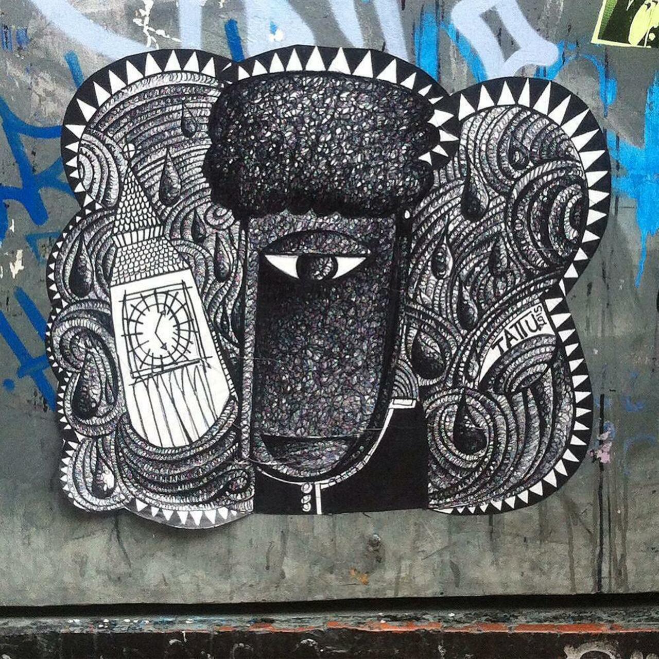 Art by Annabelle Tattu  
#Graffiti #StreetArt #UrbanArt #AnnabelleTattu #ChanceStreet #Shoreditch #London #iPhone4… http://t.co/YzMPAkUbgE