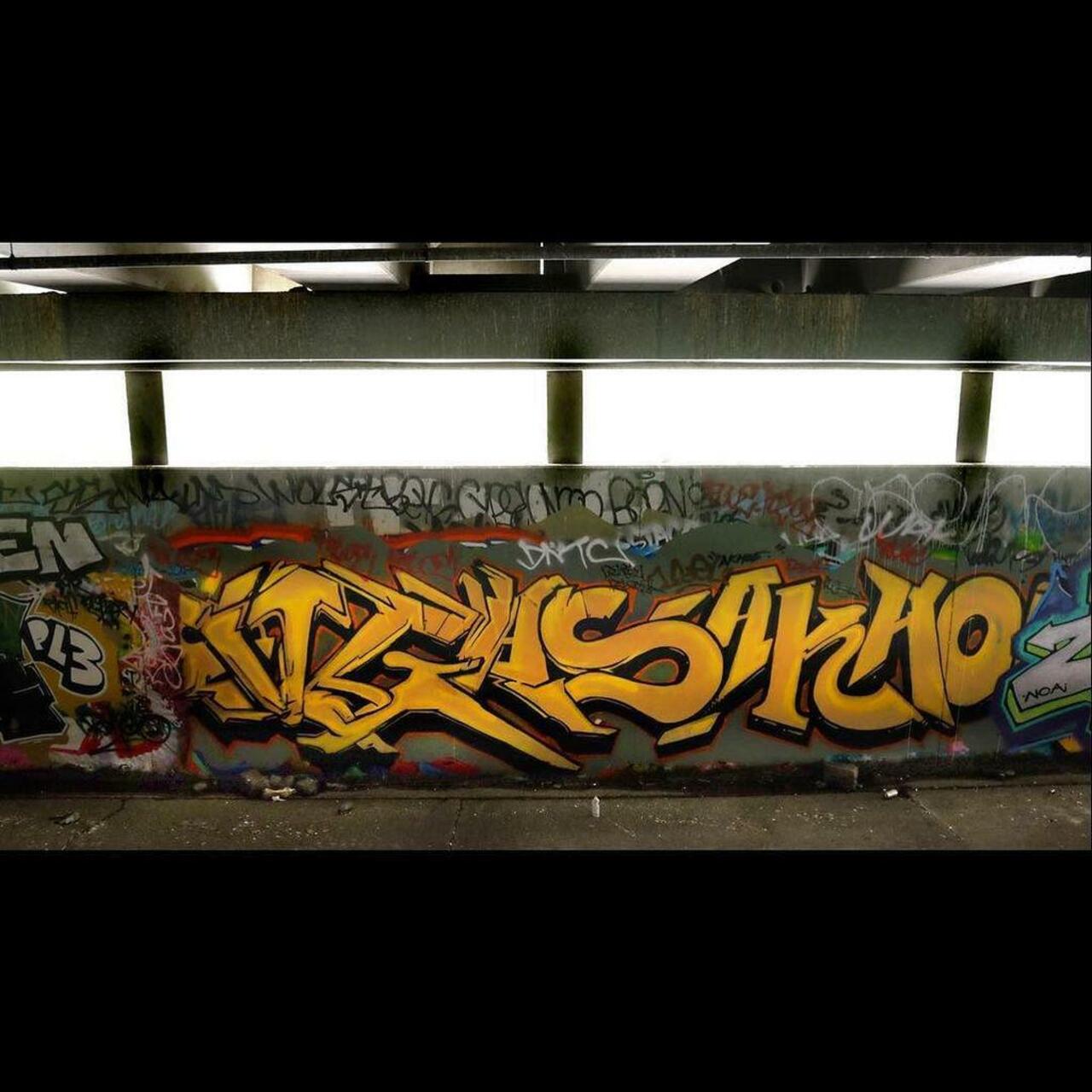 RT @StArtEverywhere: #streetart #urbanart #aerosolart #typography #font #graffiti #graff #streetartmelbourne #aerosol #melbournestreetar… http://t.co/8h7KQqwBA8