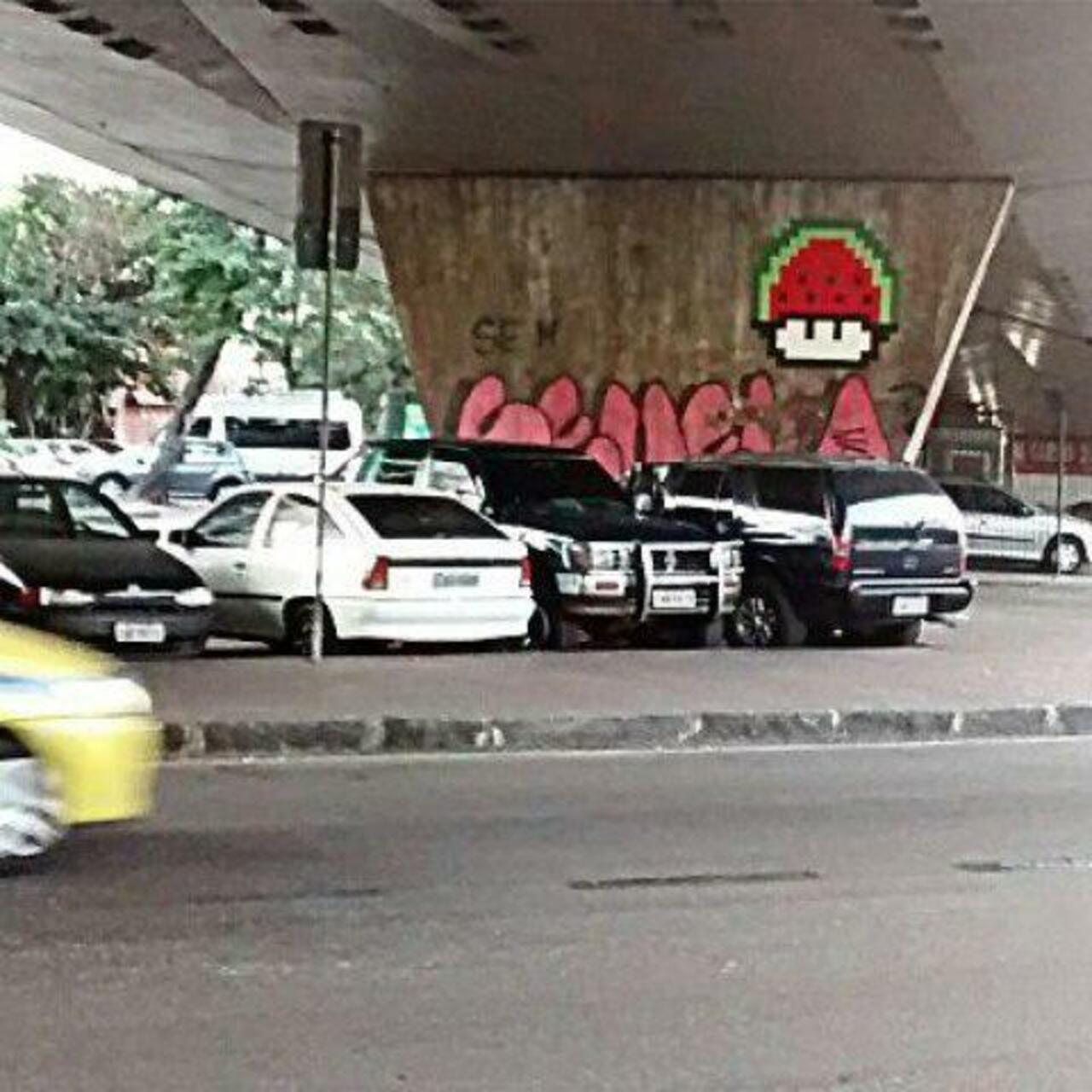 Um clique de @edsartori #bomb #vandal #streetartrio #streetart #graffiti #welovebombing #ilovebomb by remelastreeta… http://t.co/gF6ZWwfW2v