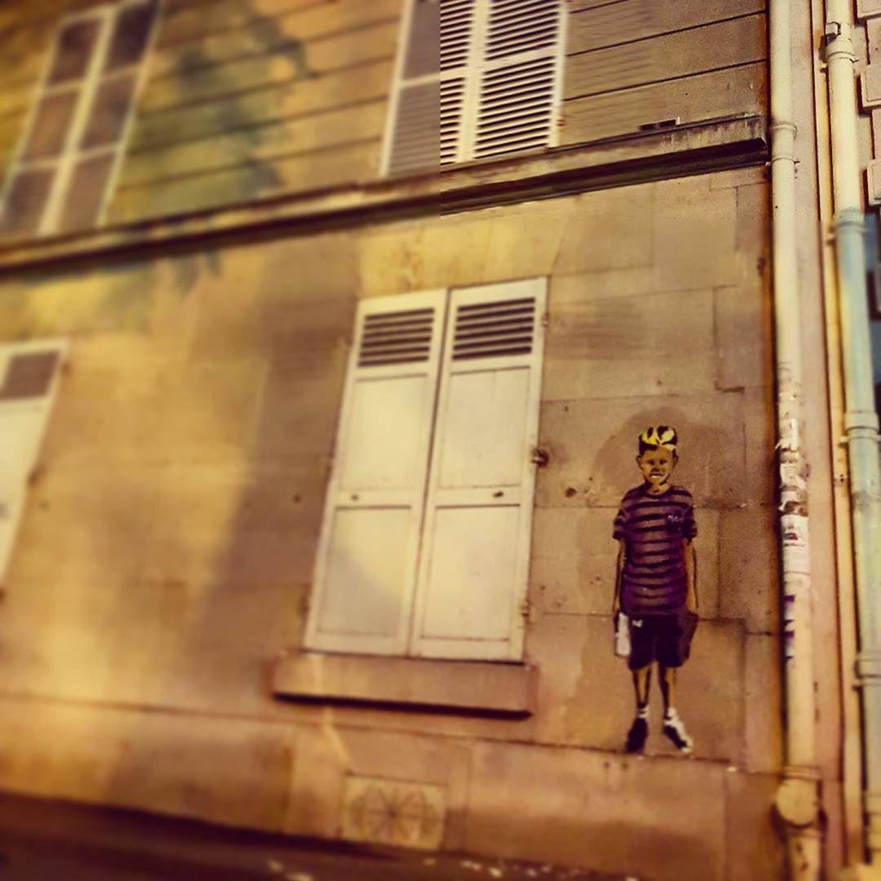 #Paris #graffiti photo by @the169 http://ift.tt/1Z8EYOd #StreetArt http://t.co/4KAim2CJeD
