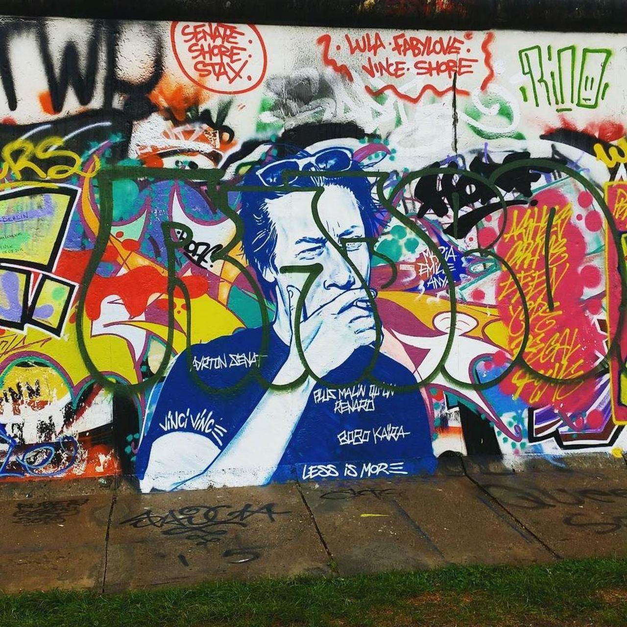 RT @StArtEverywhere: #Graffiti #instadaily #instaphoto #streetart #streetartberlin #Berlin #Germany #streetartphotographer #urbanart #pa… http://t.co/00MOOTpv0O