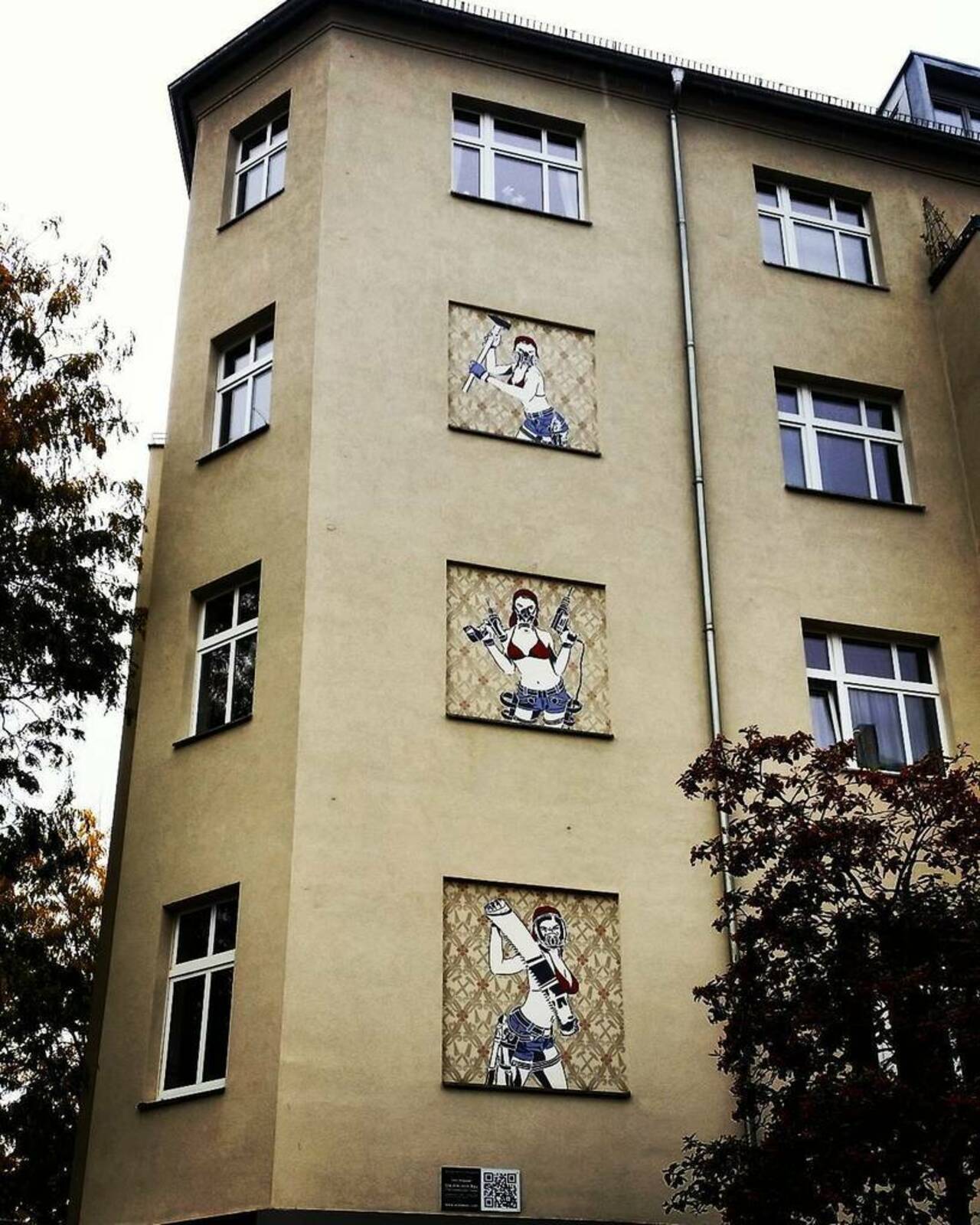 #Graffiti #instadaily #instaphoto #streetart #streetartberlin #Berlin #Germany #streetartphotographer #urbanart #pa… http://t.co/SUrEOmAX5b