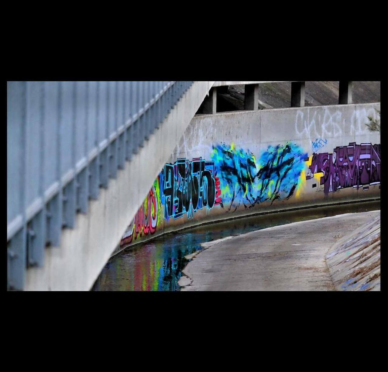 #streetart #urbanart #aerosolart #streetartmelbourne #aerosol #melbournestreetart #graffiti #taggers #tagging #graf… http://t.co/6P8EmzM2Mn