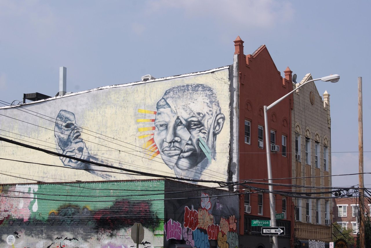 RT @okerbay: 🇺🇸From Brooklyn to Manhattan🇺🇸 
#art #graffiti #mural #streetart #okerbay http://t.co/jM6tgQBpak