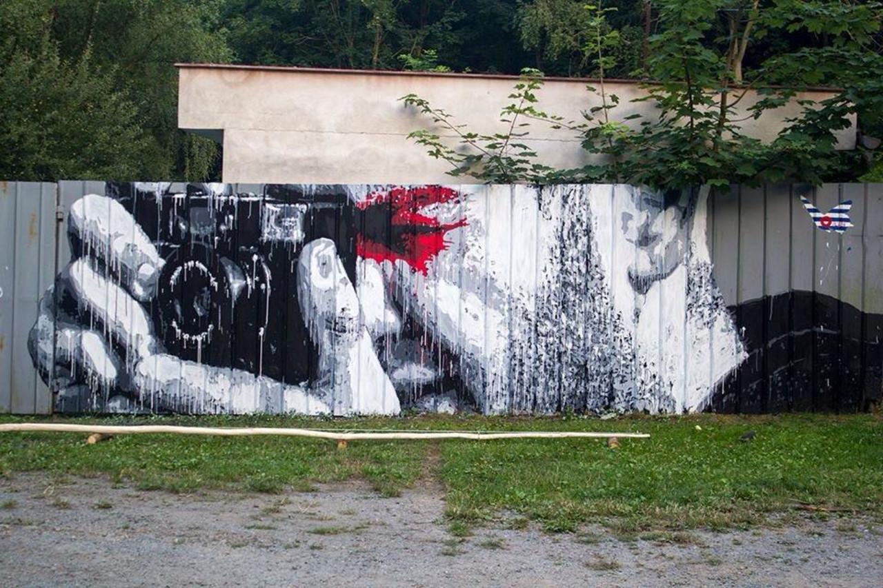Artist 'Nils Westergard' wonderful Street Art wall in Plzen, Czech Republic. #art #mural #graffiti #streetart http://t.co/VeLTqVmxfk