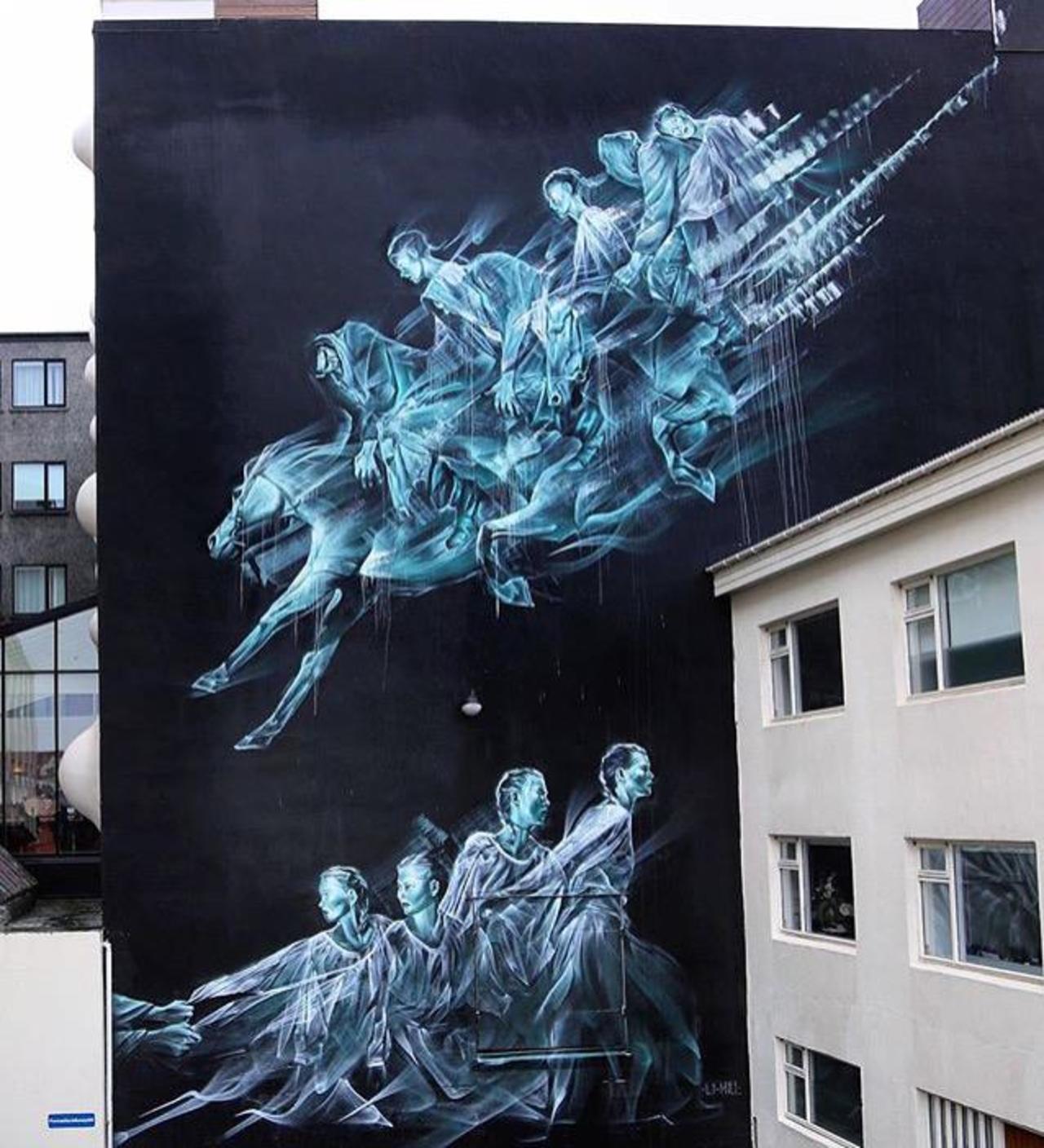 Street Art by li hill in Reykjavik 

#art #graffiti #mural #streetart http://t.co/XOLVnkoU2Y