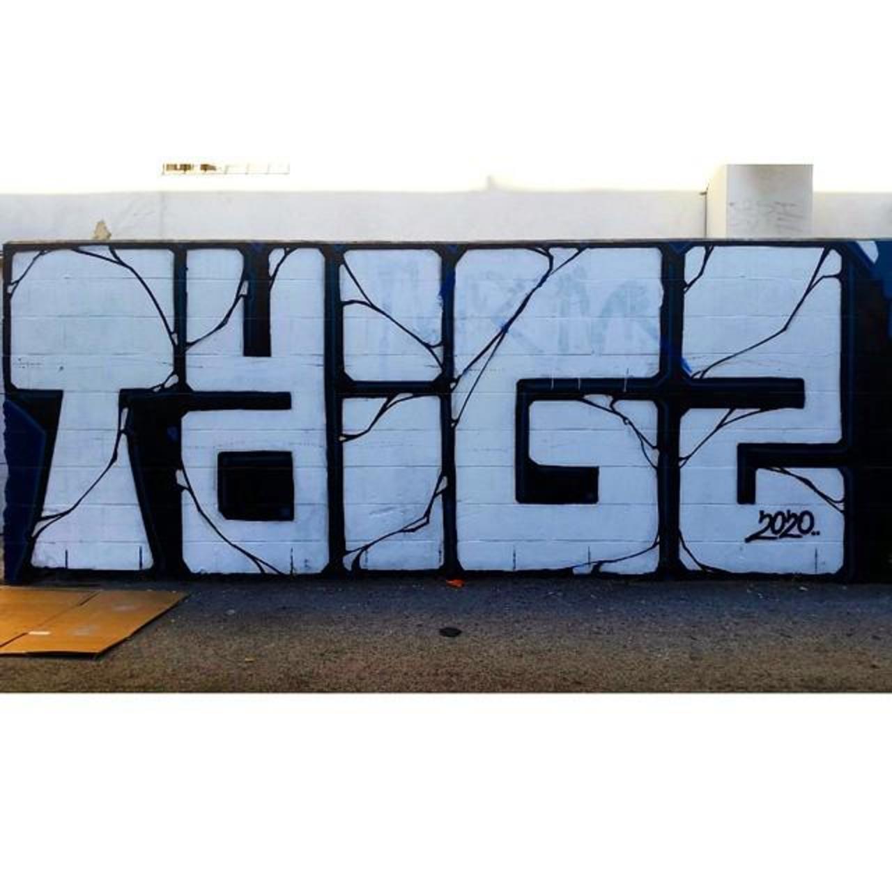 RT @graffpics: #graffpics #graffiti #trigz #RIPTrigz #tribute #LosAngelesGraffiti #LAgraff #graffiti #bombing #art #streetart #Spr… http://t.co/lQp7qMKIJS