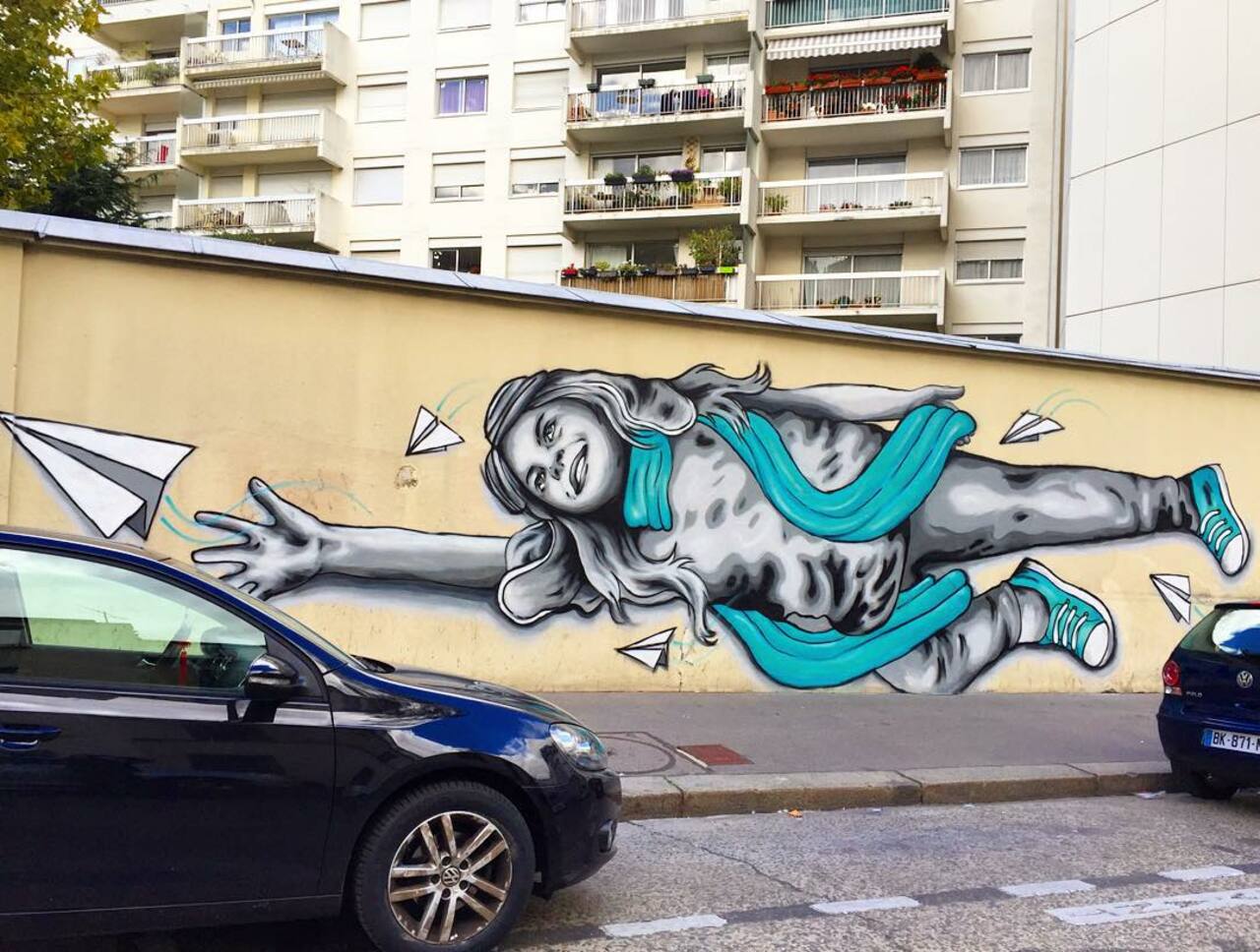 #Paris #graffiti photo by @jeanlucr http://ift.tt/1WQDJ4g #StreetArt http://t.co/mp1Ow5Nk6r