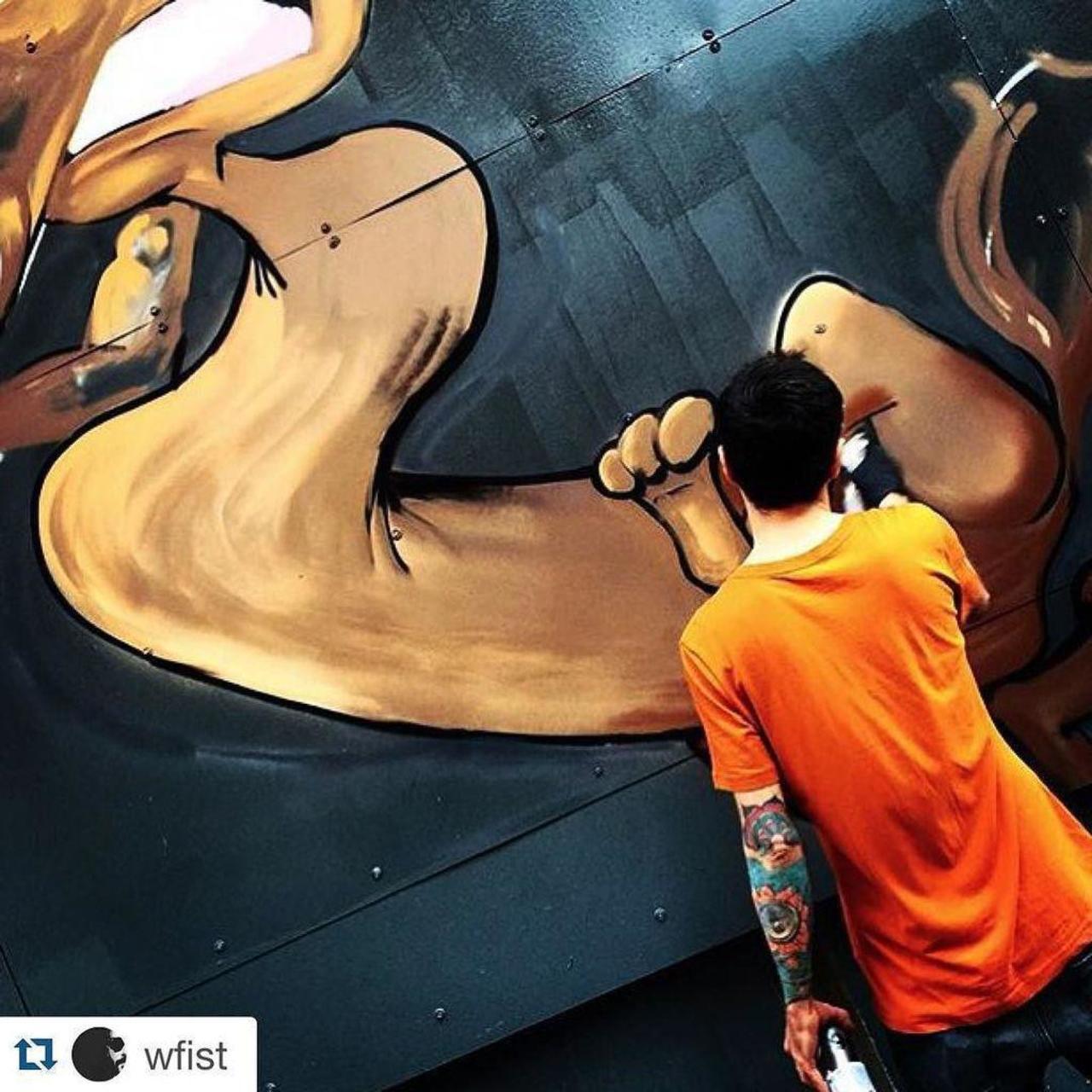 good vibes only  @wfist 
#Repost @wfist with @repostapp.
・・・
busted weasel in process  |  #graffiti #streetart #i… http://t.co/c4s0T8YCjm