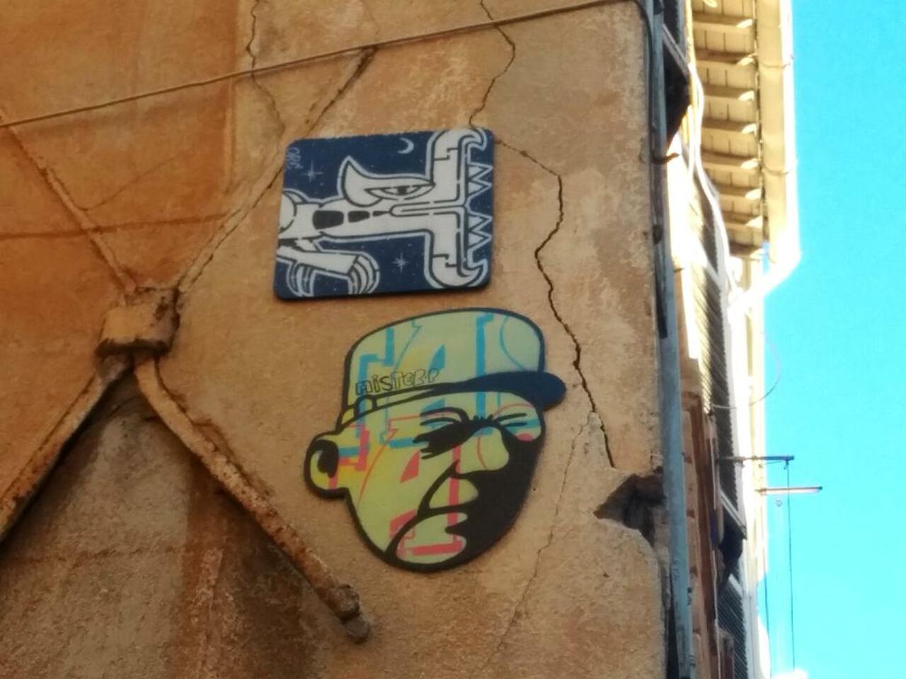 Street Art by Ore in #Marseille http://www.urbacolors.com #art #mural #graffiti #streetart http://t.co/QVBXIKJugf