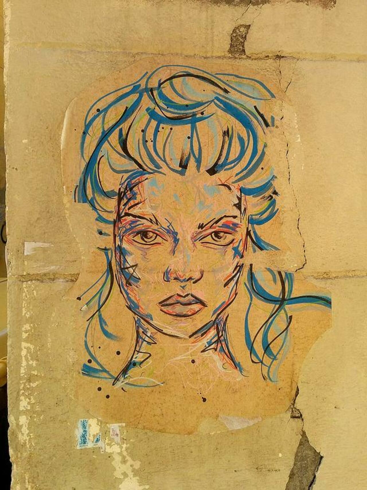 Street Art by anonymous in #Marseille http://www.urbacolors.com #art #mural #graffiti #streetart http://t.co/DX7eoqGOnd