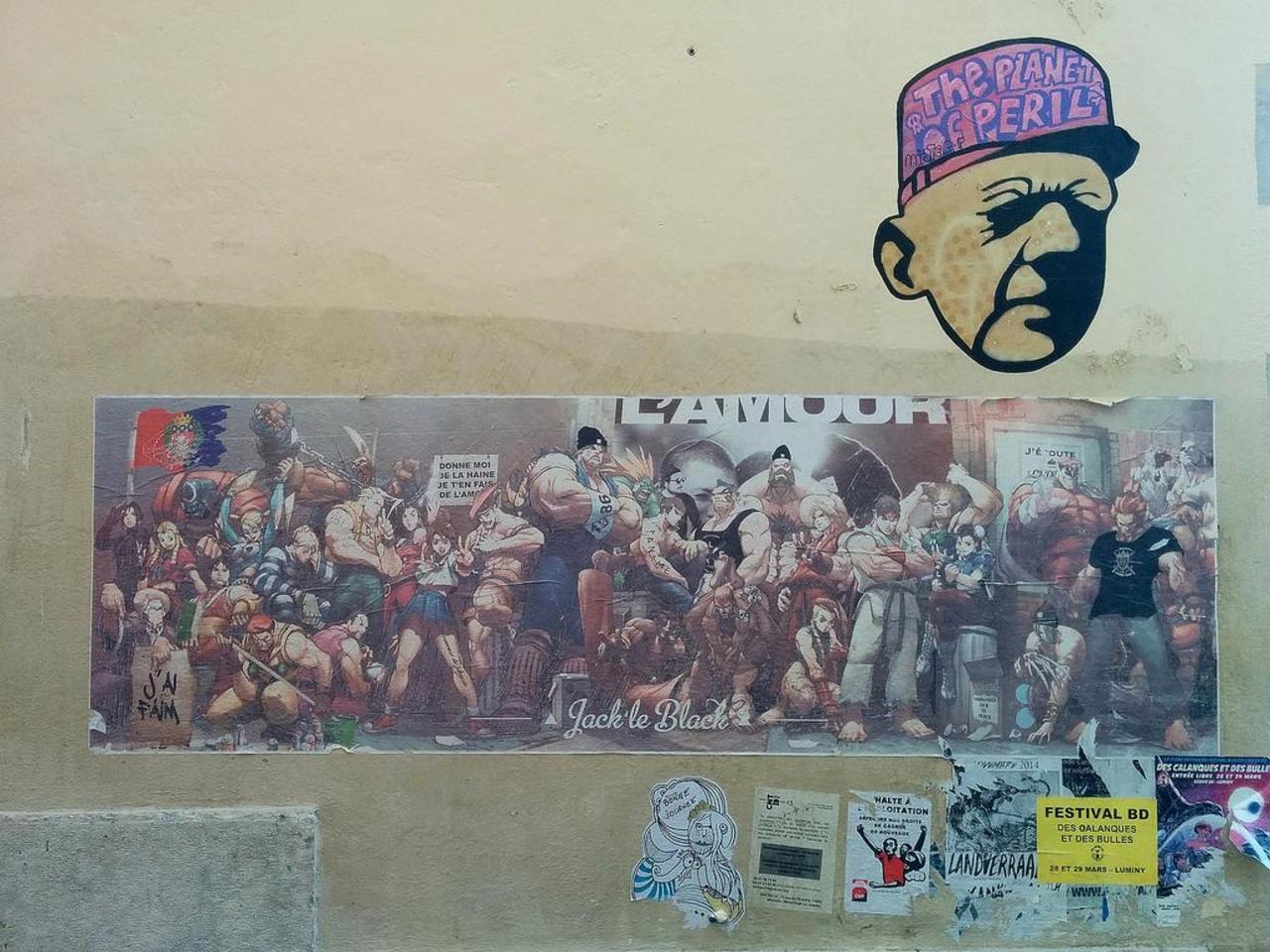Street Art by jack le black in #Marseille http://www.urbacolors.com #art #mural #graffiti #streetart http://t.co/XgACOU1yWB