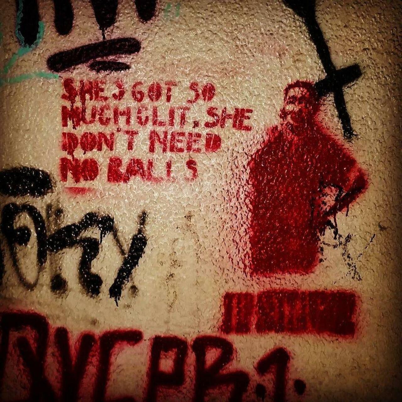 Words to live by.
#Graffiti #instadaily #instaphoto #streetart #streetartberlin #Berlin #Germany #streetartphotogra… http://t.co/2ypqexQWa7