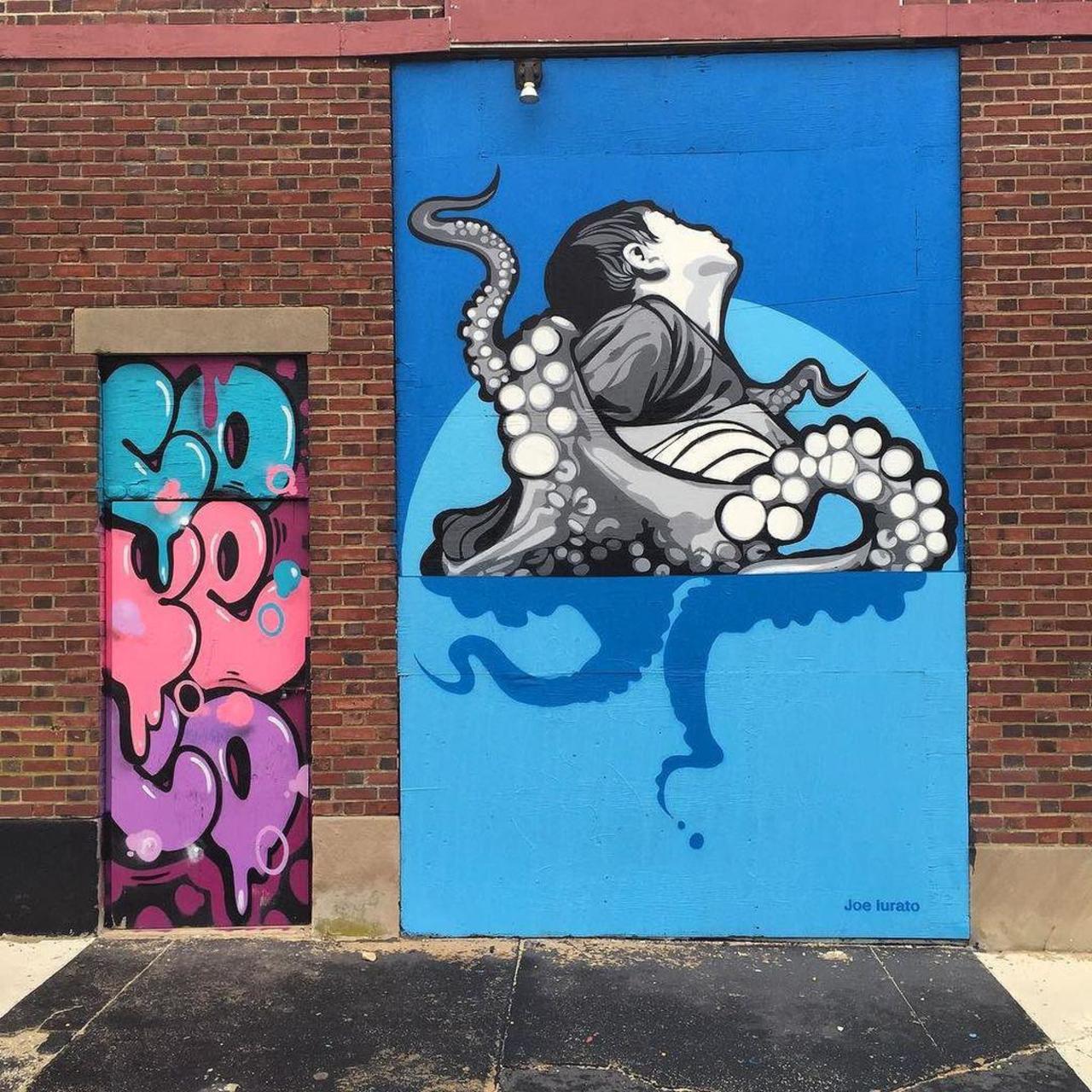 Mural Arts
Asbury Park, NJ
#joelurato #graff #graffiti #graffitinj #outsider #outsiderart #street #streetart #stree… http://t.co/R5giSKRIGo