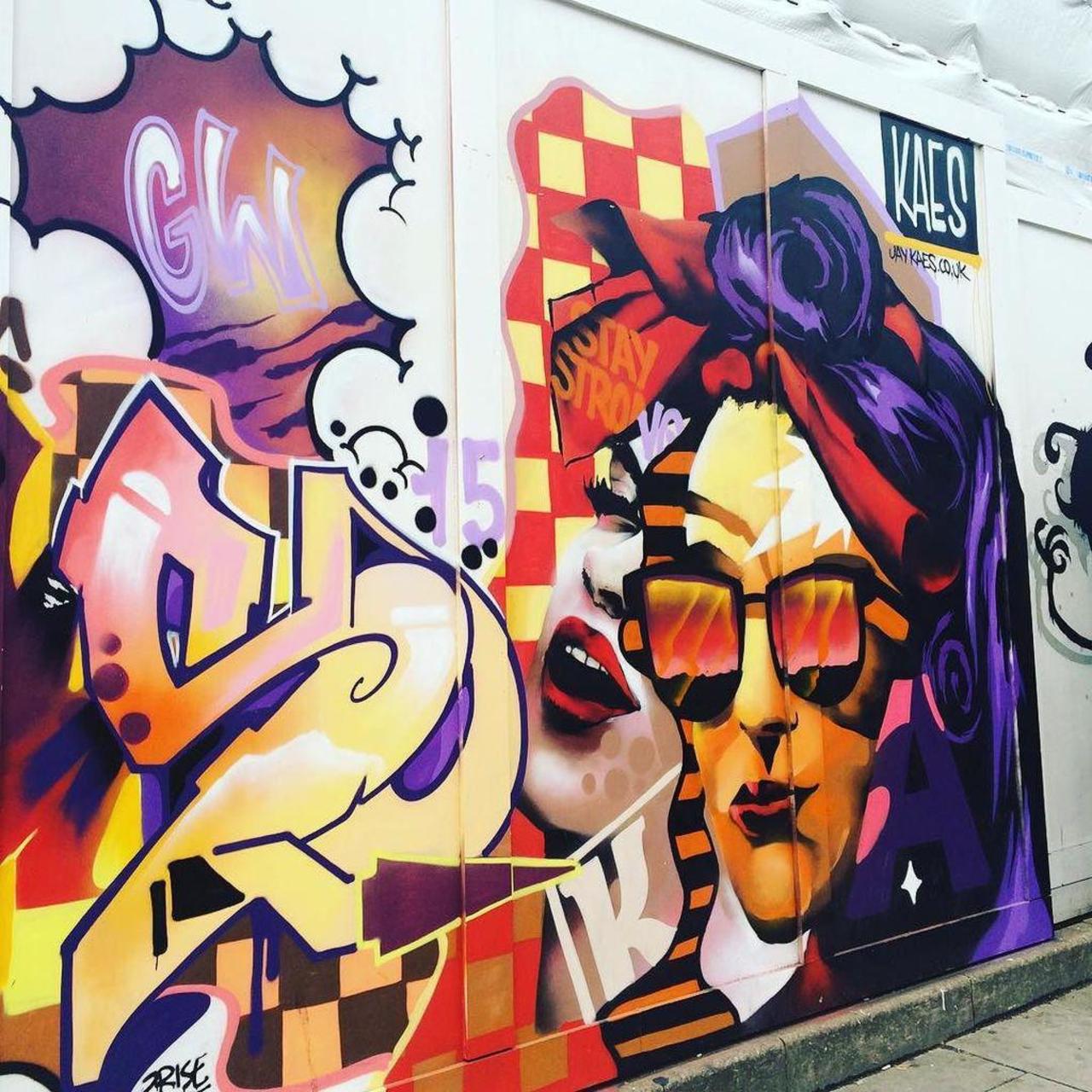 #graffitiporn  #wallporn #mural  #murales  #graffitiporn #lovestreetart #streetart #graffiti #london #loveshoreditc… http://t.co/NKreaPtauH