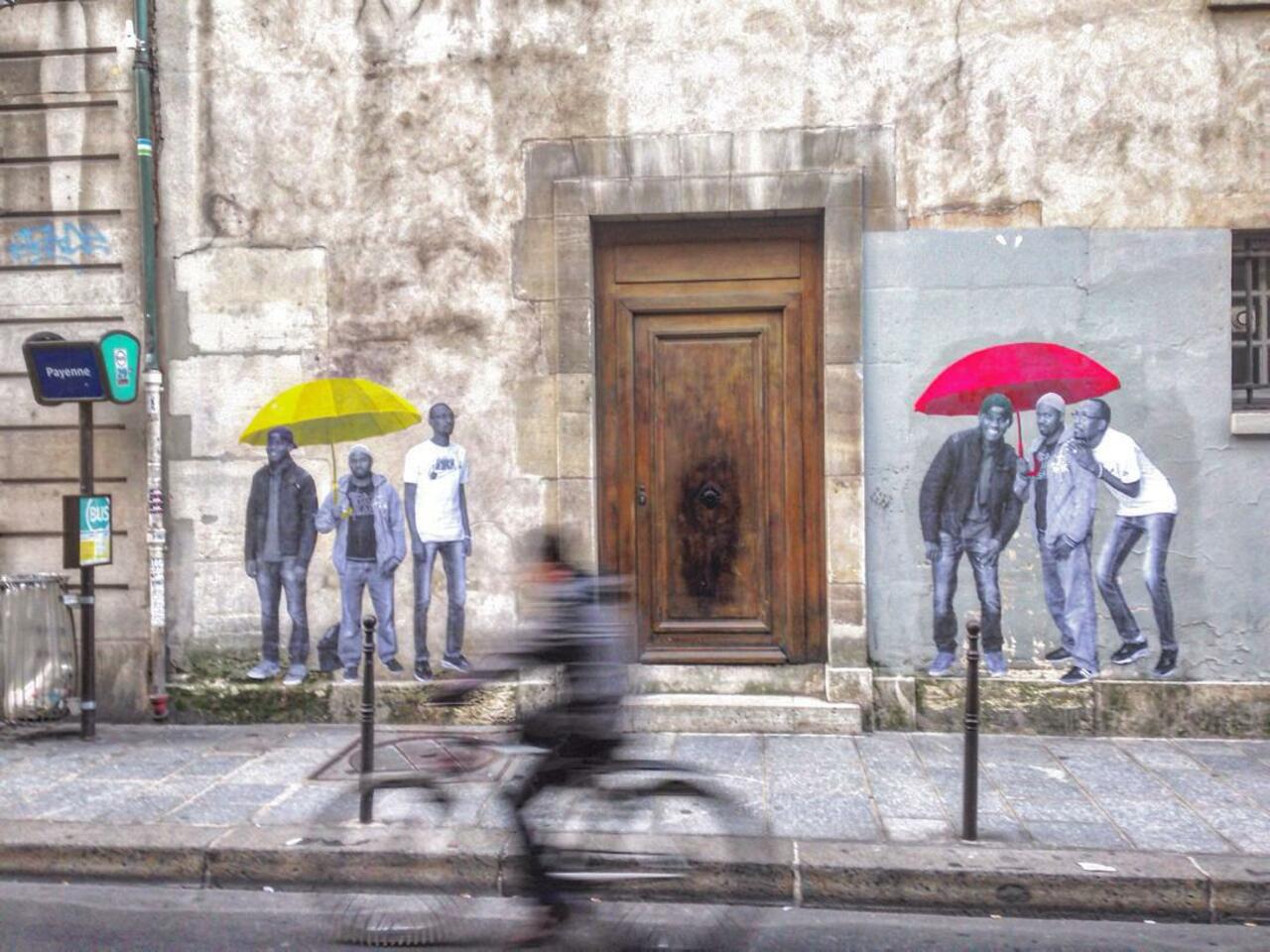 #Paris #graffiti photo by @joecoolpix http://ift.tt/1WWg9D9 #StreetArt http://t.co/yh4mjaJa34