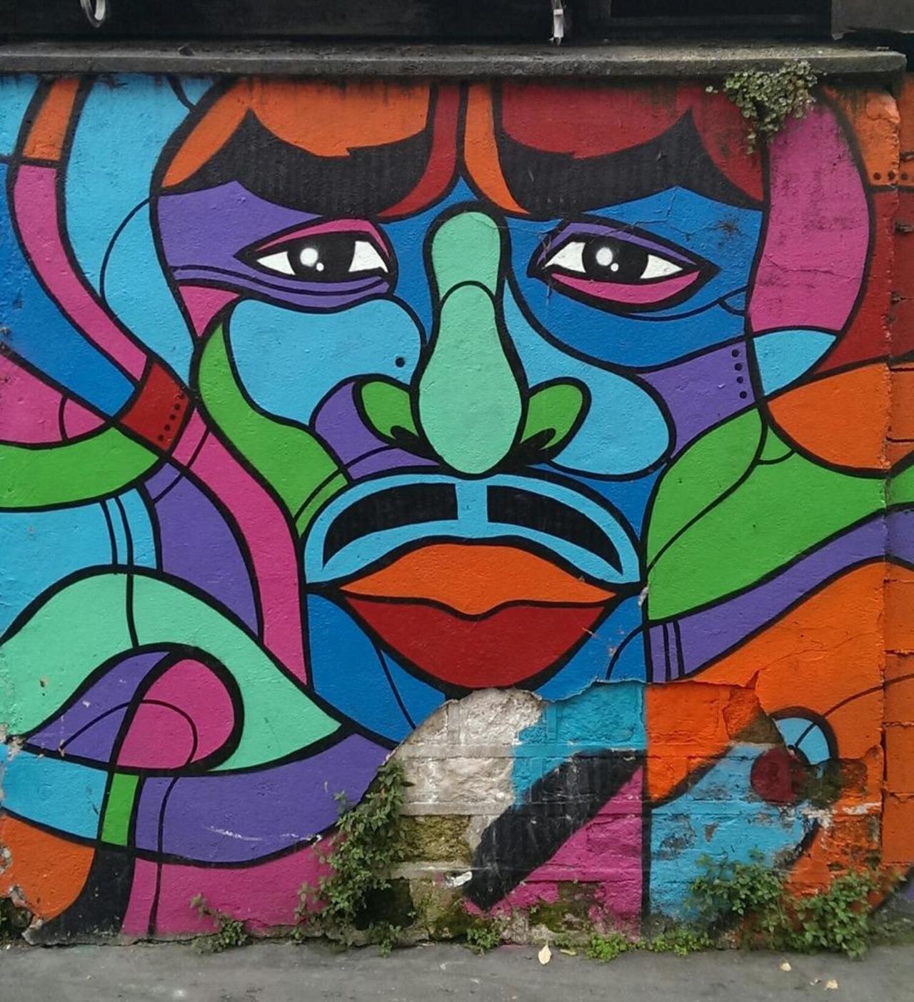 #streetart #streetarteverywhere #graffitiart #graffiti #arturbain #urbanart #mur #painting #crew #Paris #iloveparis http://t.co/dIzpi5UjVq