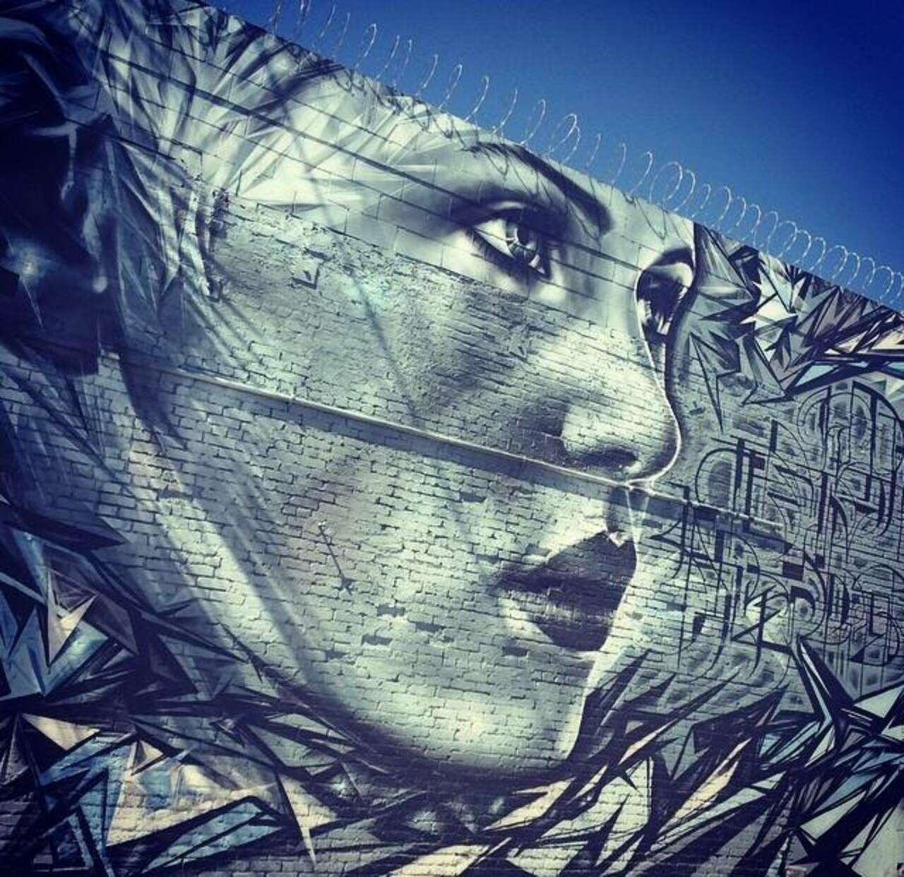 RT @designopinion: Artist @StarFighterA fabulous new Street Art mural located in Los Angeles. #art #mural #graffiti #streetart http://t.co/ILxiuL8U84