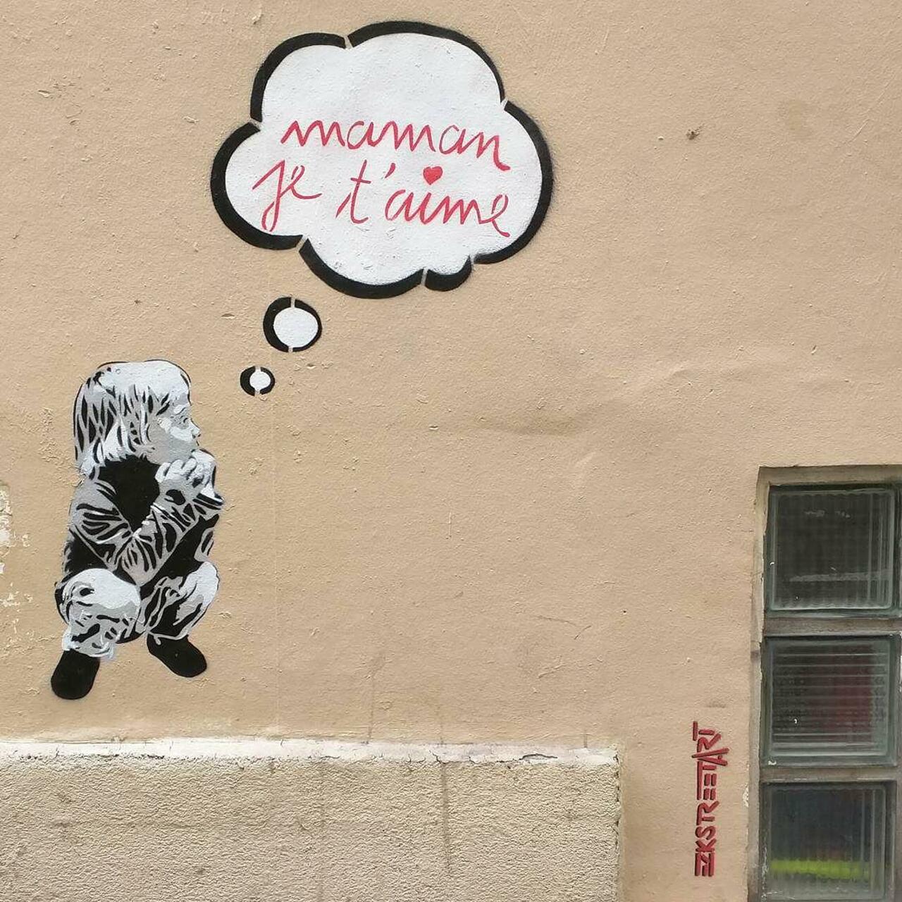 #Paris #graffiti photo by @alphaquadra http://ift.tt/1Pe0Q7w #StreetArt http://t.co/b9YRsz5xyY