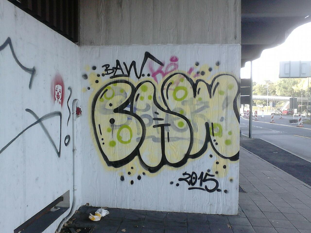 Graffiti Karlsruhe, Germany 
#streetart #art #urbanart #graffiti #karlsruhe http://t.co/cHnNlLfL2i