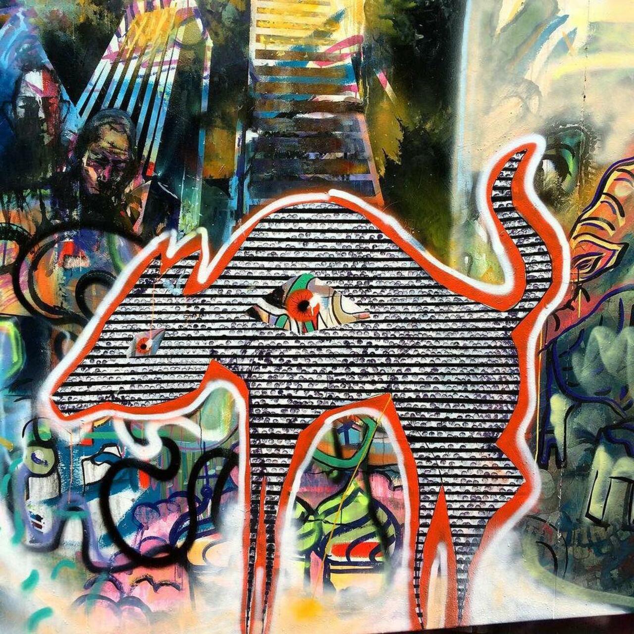 #brenneriveien #streetart #gatekunst #graffiti #stencil #bobleplast #streetartoslo #oslostreetart #streetart_monasl… http://t.co/zsxsXdTFDN
