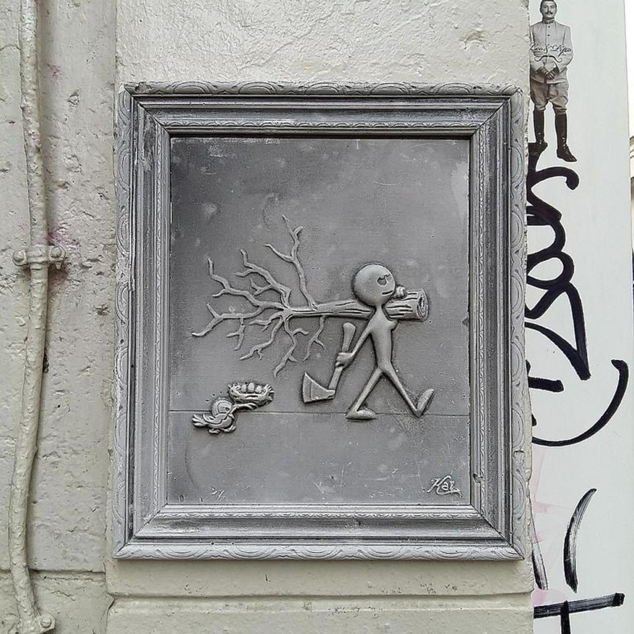 Street Art by Kaiaspire in #Paris http://www.urbacolors.com #art #mural #graffiti #streetart http://t.co/OdX51Fa4QQ