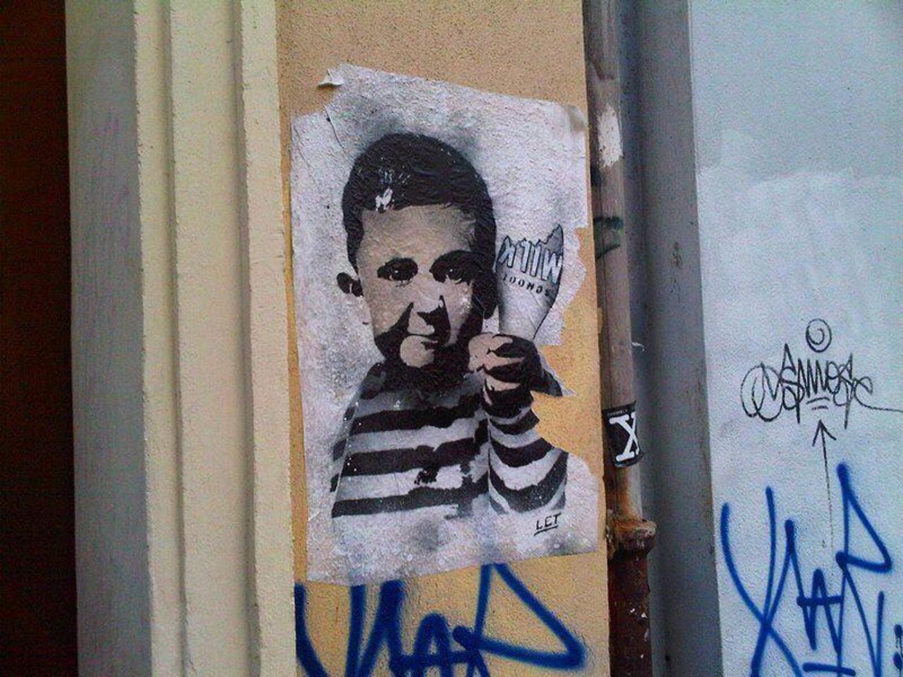 Got milk? On the street in Berlin. #tw #streetart #graffiti #streetarteverywhere #grafigers #travel #painting #desi… http://t.co/392ZPYNVeJ