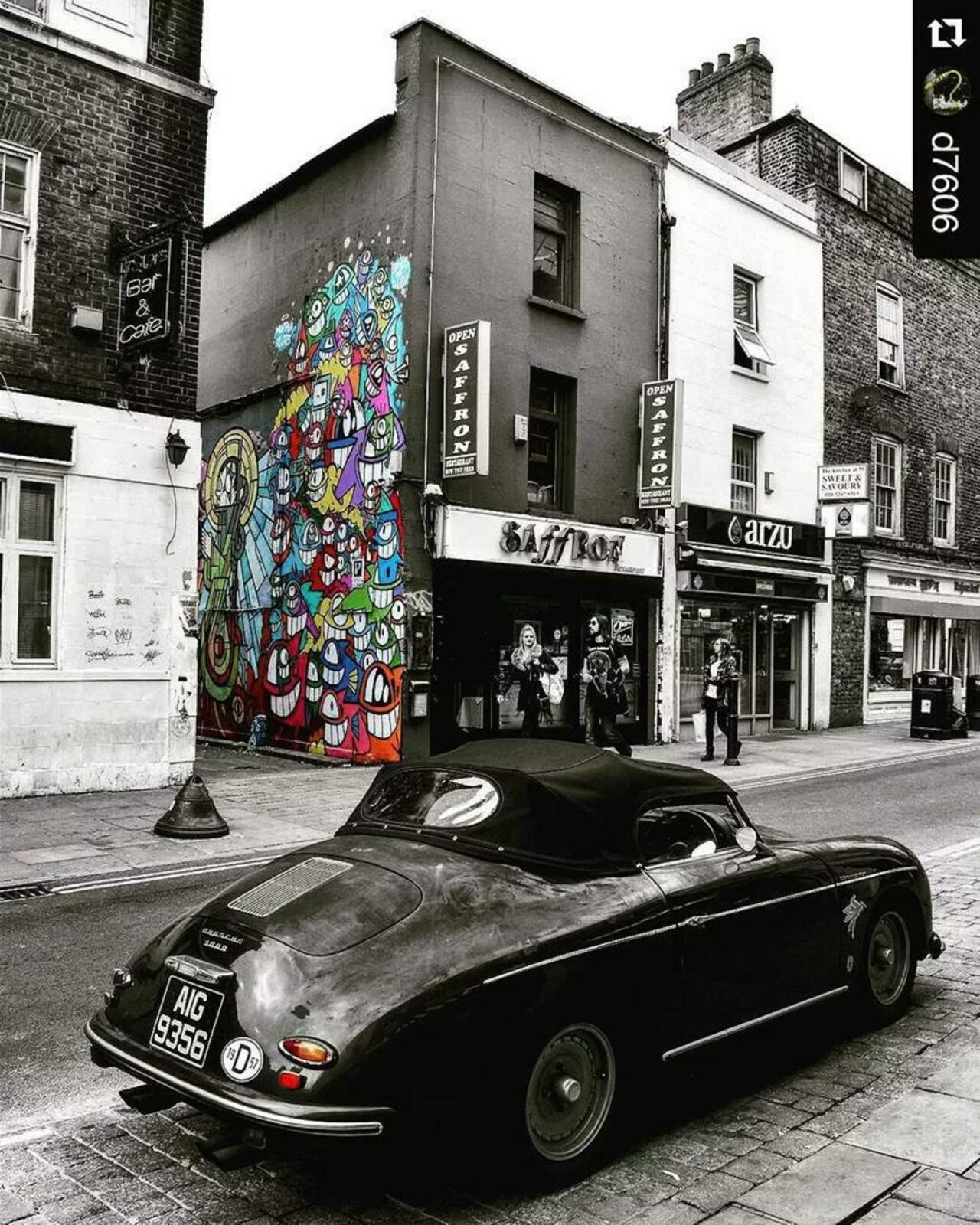 Love this photo.

#London #Graffiti
Photo by @xapictures
#StreetArt 
#ColourOnGrayscale http://t.co/RsRv6oW84k