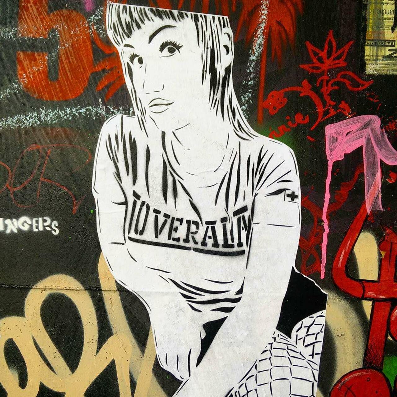 circumjacent_fr: #Paris #graffiti photo by ceky_art http://ift.tt/1VVc9pr #StreetArt http://t.co/iM4PCMmPia