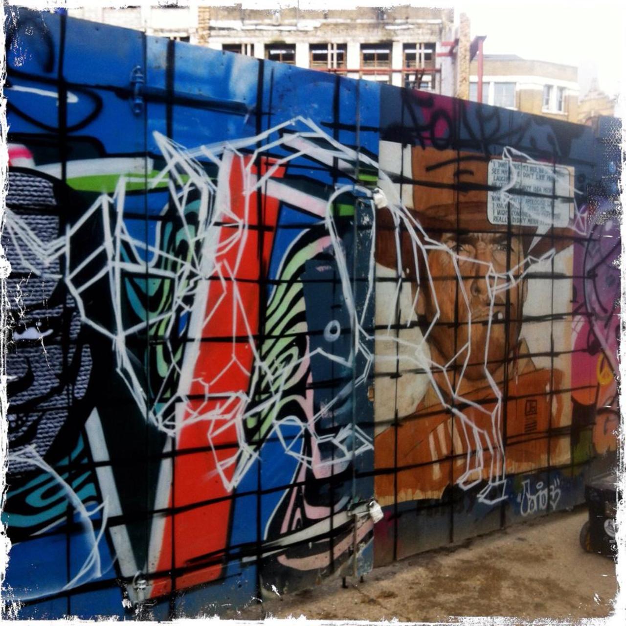Early prelim work by @AirborneMark on Leonard Street this lunchtime #art #streetart #graffiti http://t.co/ZulGLPdh4Q