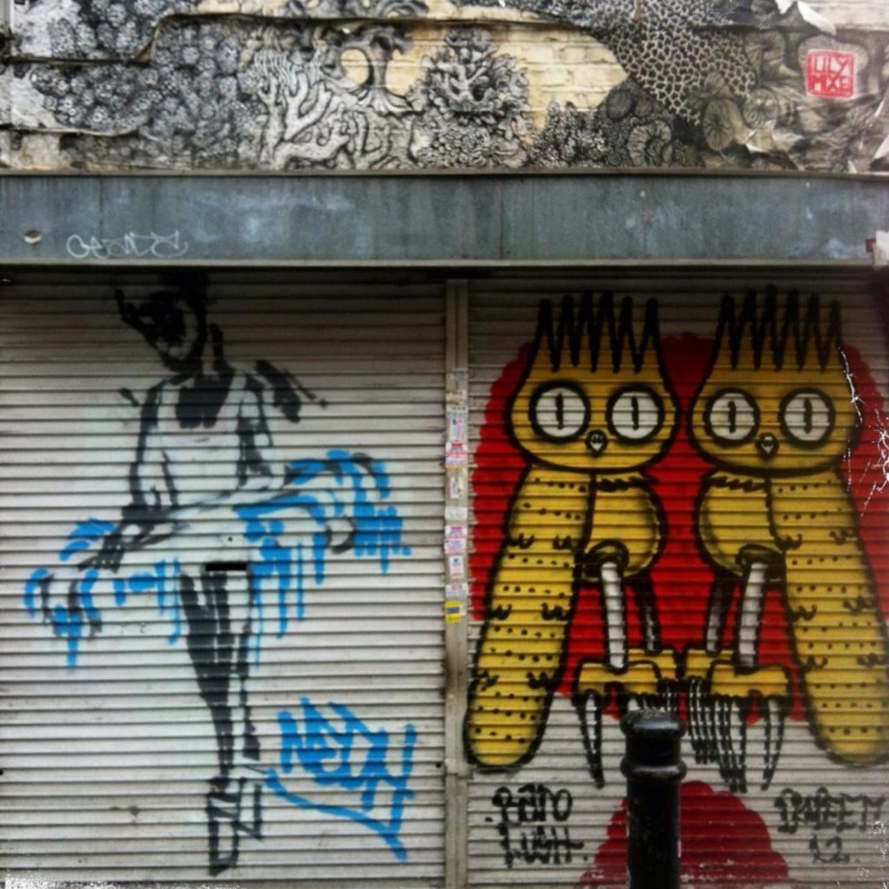 Trio of works on Hanbury Street from #NeohLondon #Dscreet and @lilymixe 

#art #streetart #graffiti http://t.co/2H9IoRBEFs