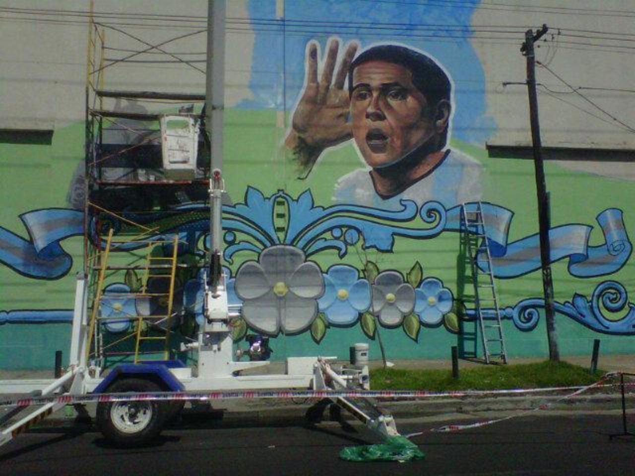 Una pared haciendo homenaje a Juan Román #Riquelme en Don Torcuato  #streetart  #graffiti  #GraffitiStreet http://t.co/qYIPUUS0rB