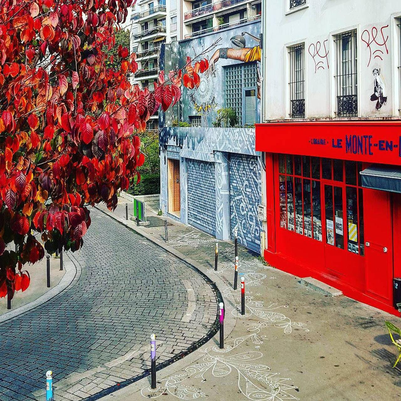 circumjacent_fr: #Paris #graffiti photo by beabookingstories http://ift.tt/1MvzaF8 #StreetArt http://t.co/pam6bDKy7R