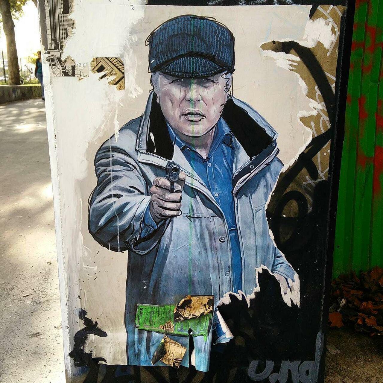 #Paris #graffiti photo by @ceky_art http://ift.tt/1kdEs1g #StreetArt http://t.co/f9Nza9HmIf