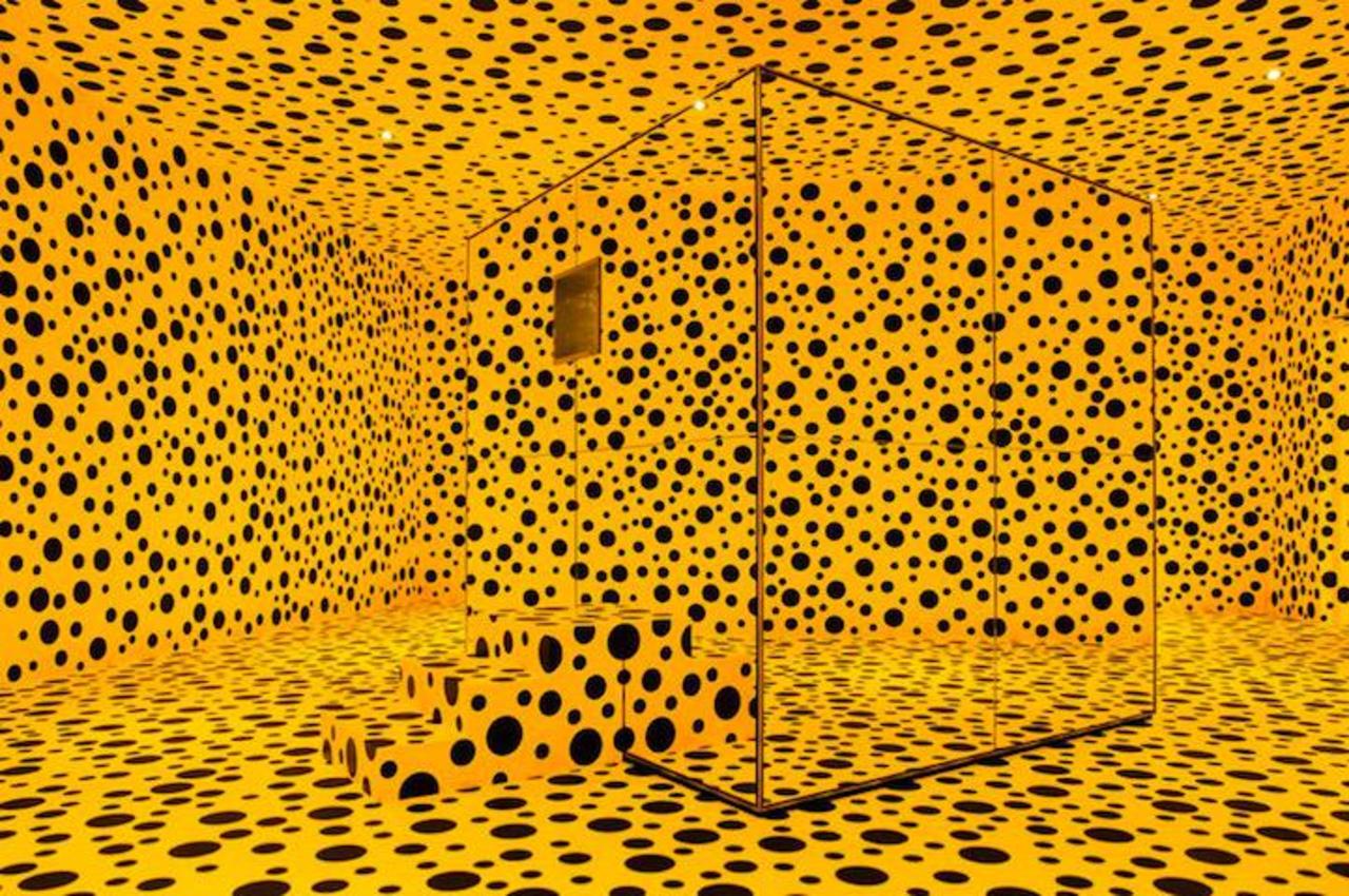 RT @gerrybobrien: "Infinity" room #installations by http://www.yayoi-kusama.jp/ 
#art #Japan #sculpture #lighting http://t.co/pQHxnCK9X3