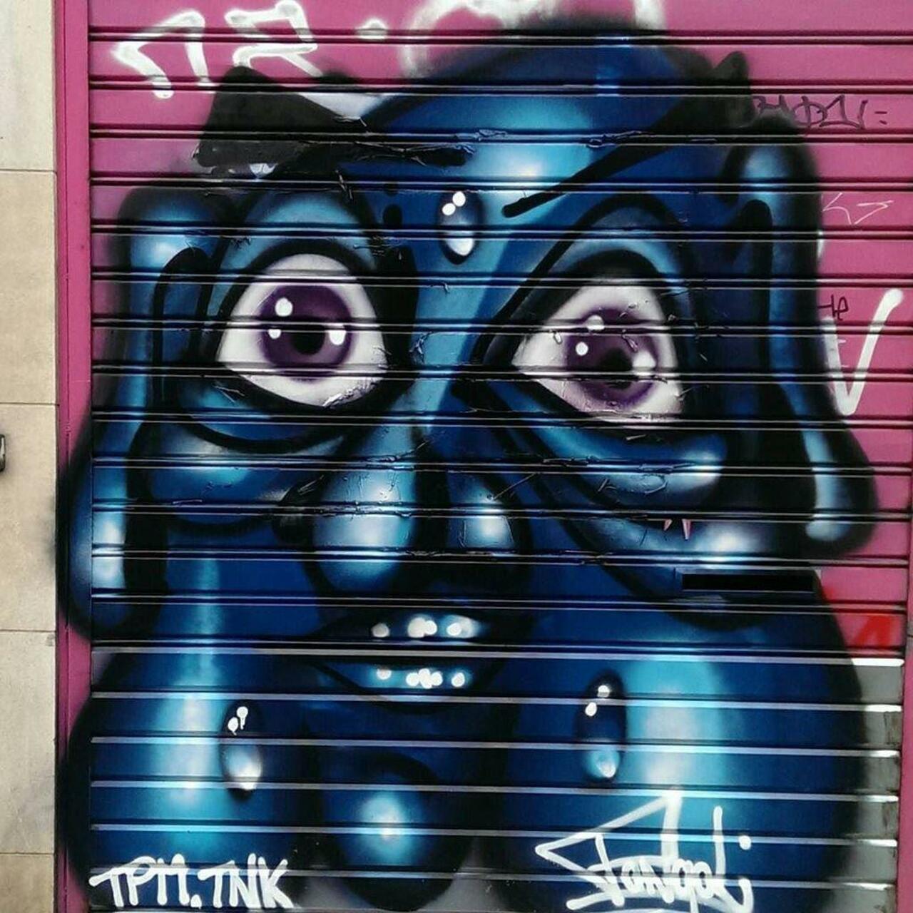 #streetart #streetarteverywhere #streetshot #graffitiart #graffiti #arturbain #urbanart #rideaudefer #painting #ste… http://t.co/lm8UeZaeSo