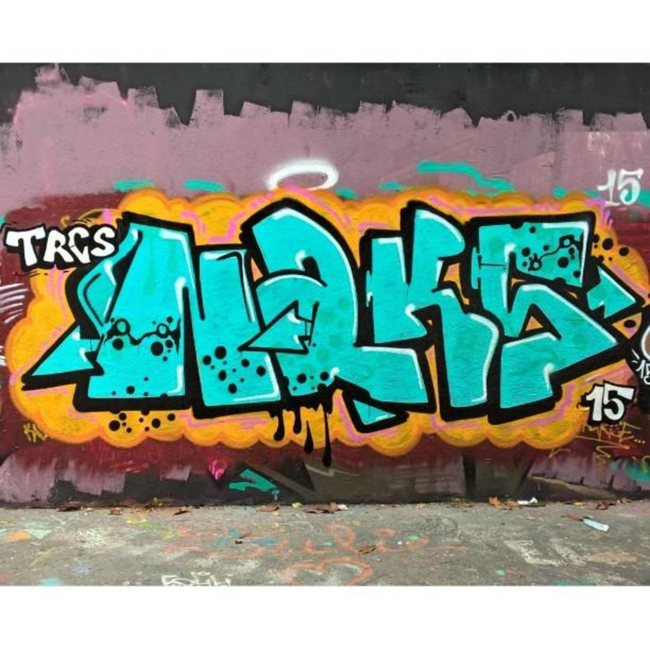 NAKS
#streetart #graffiti #graff #art #fatcap #bombing #sprayart #spraycanart #wallart #handstyle #lettering #urban… http://t.co/gy7lf9nNGy
